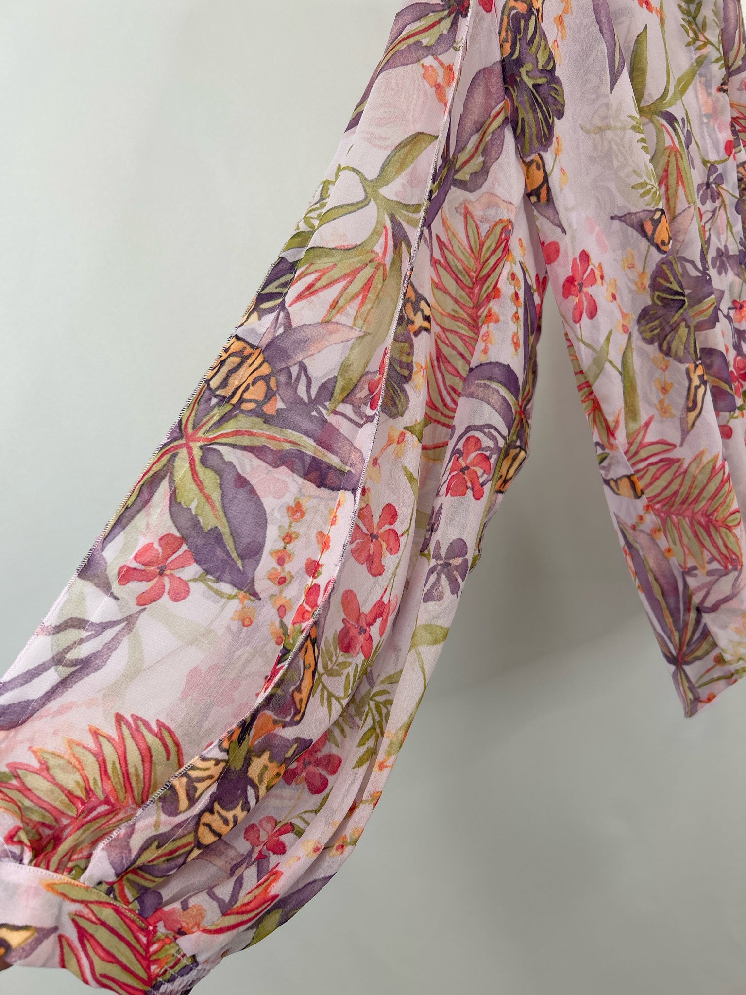 CHICO'S Size 12 Plum Floral Women Blouse