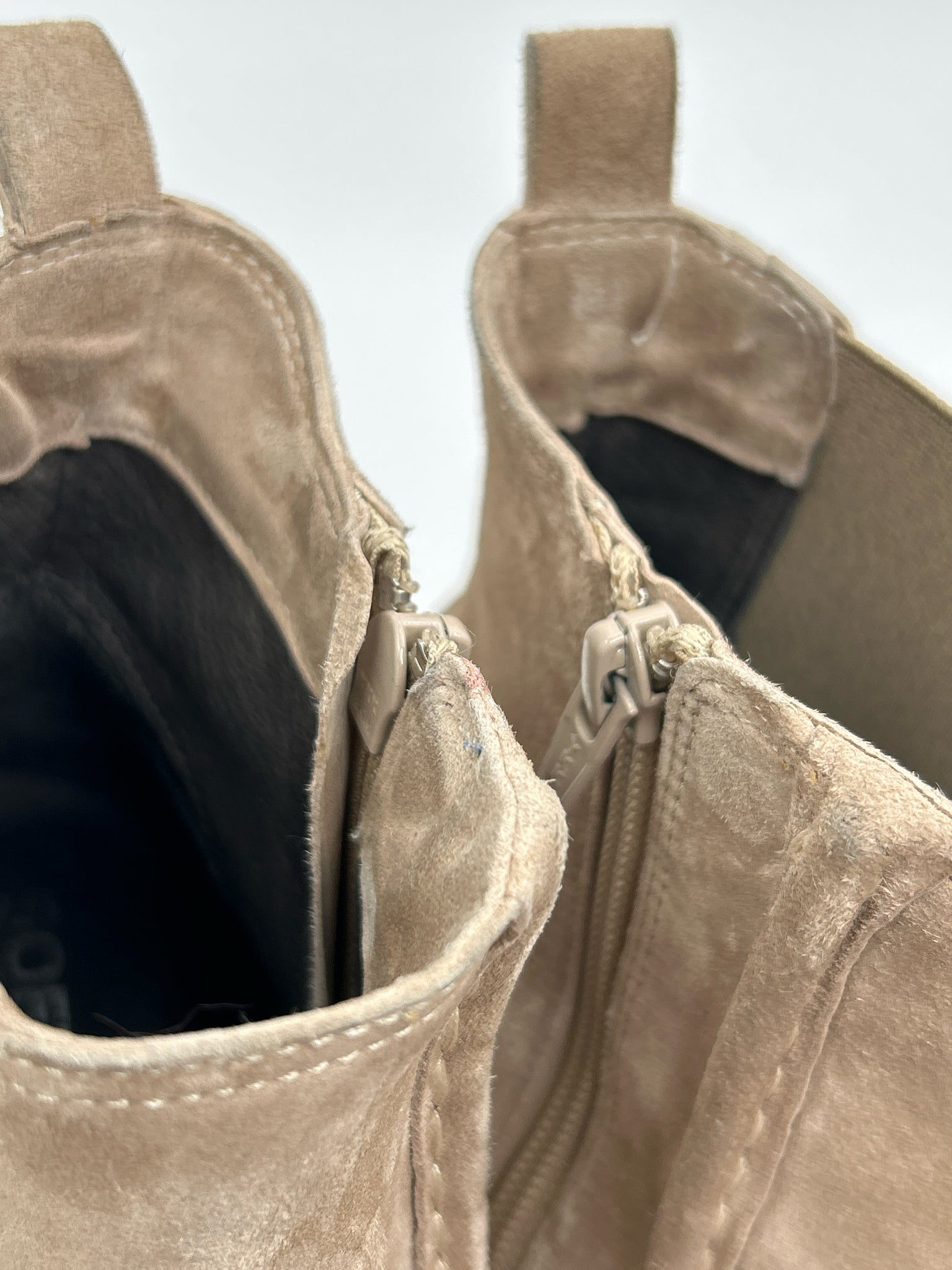 SOFTWAVES Size 39 Taupe Women Booties