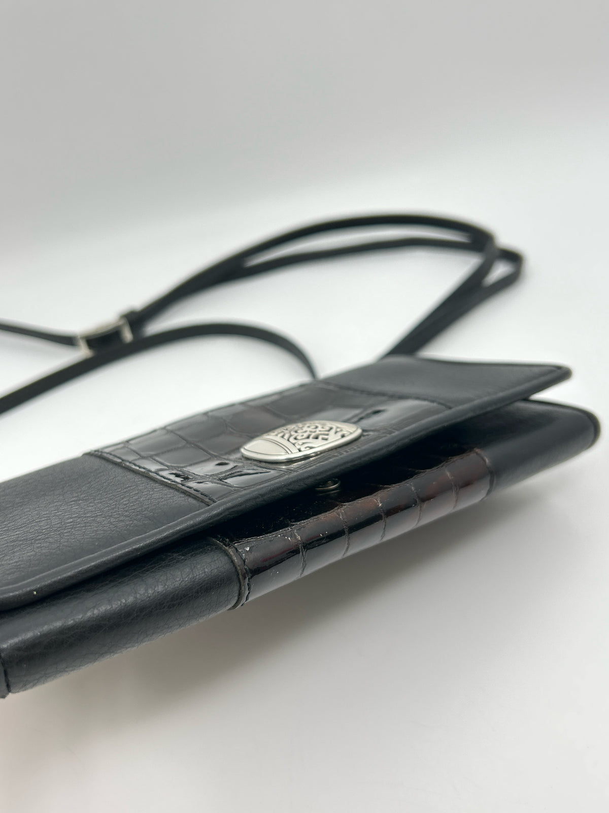 BRIGHTON Black & Brown Women Wallet