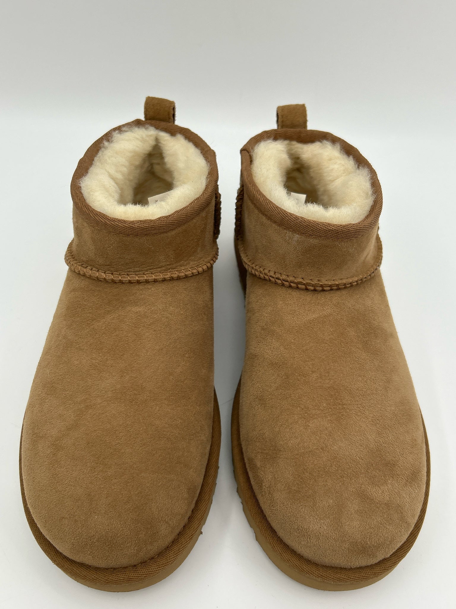 UGG Size 7 Brown Women Booties