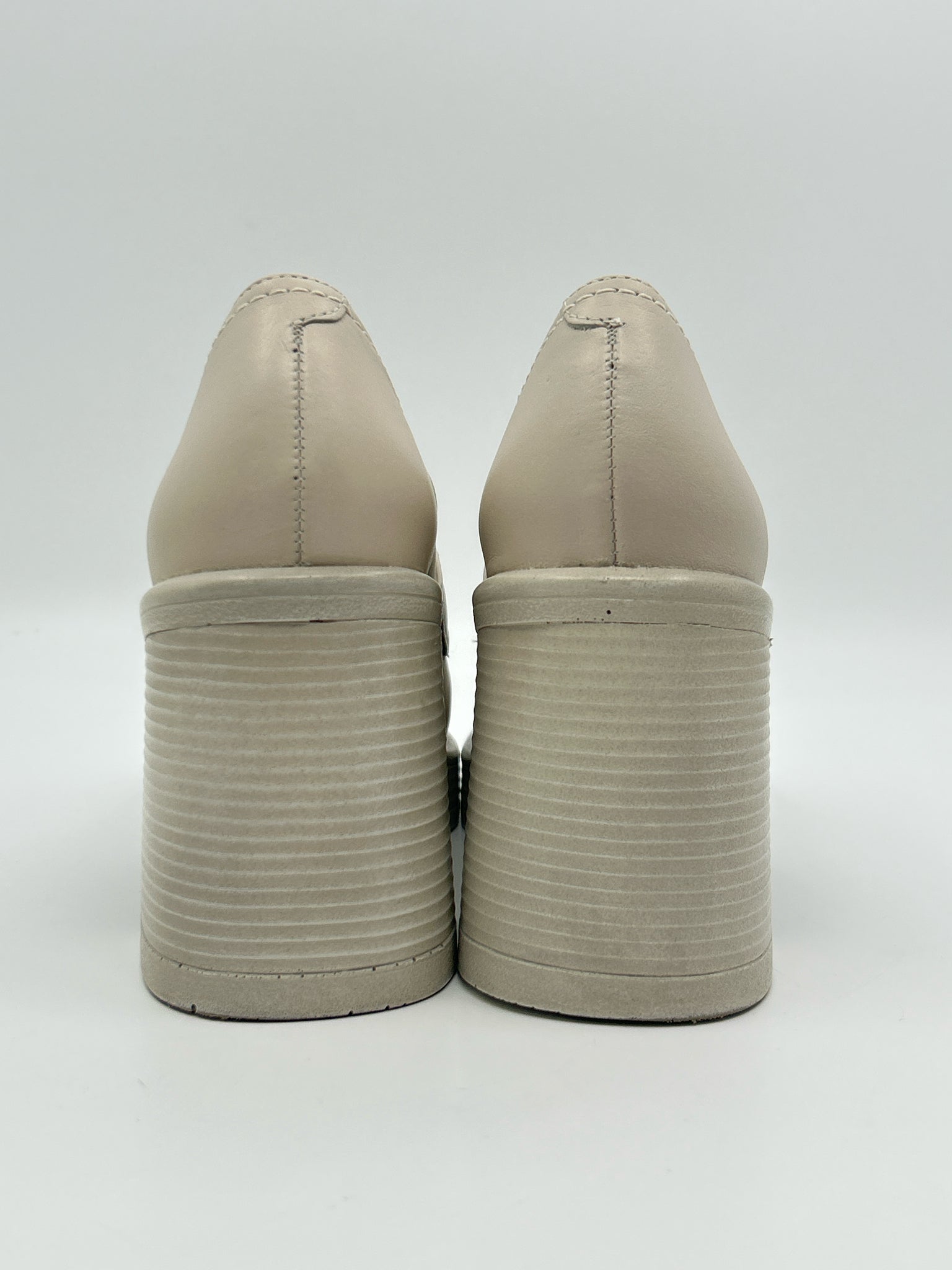 STEVE MADDEN Size 7.5 Chalk Women Loafer