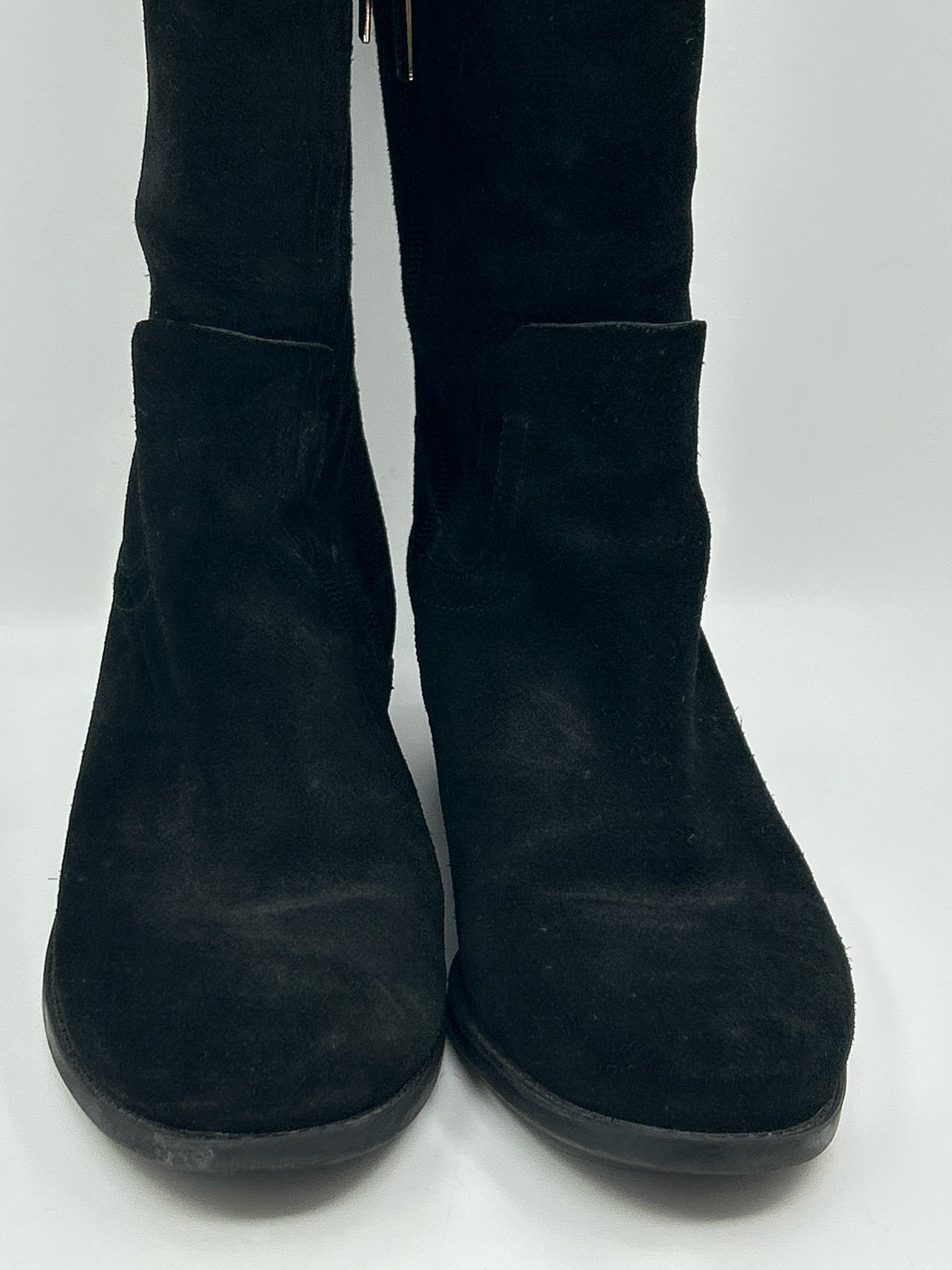 VINCE CAMUTO Size 7.5M Black Women Boots