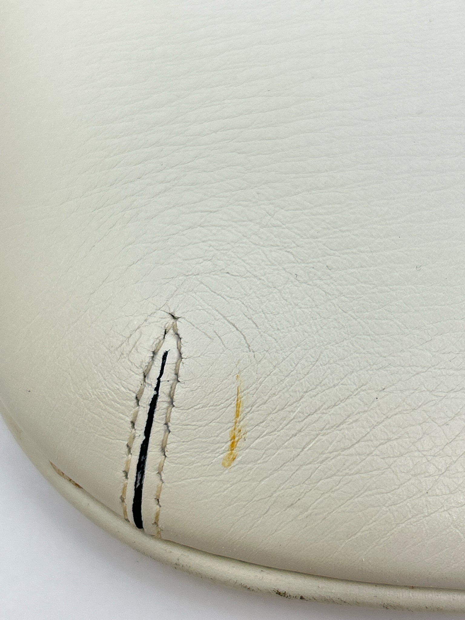 GUCCI Ivory Women Clutch