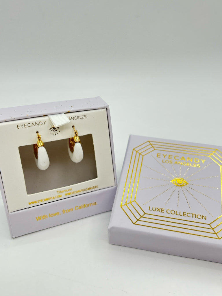 EYE CANDY NIB Women Gold Earrings