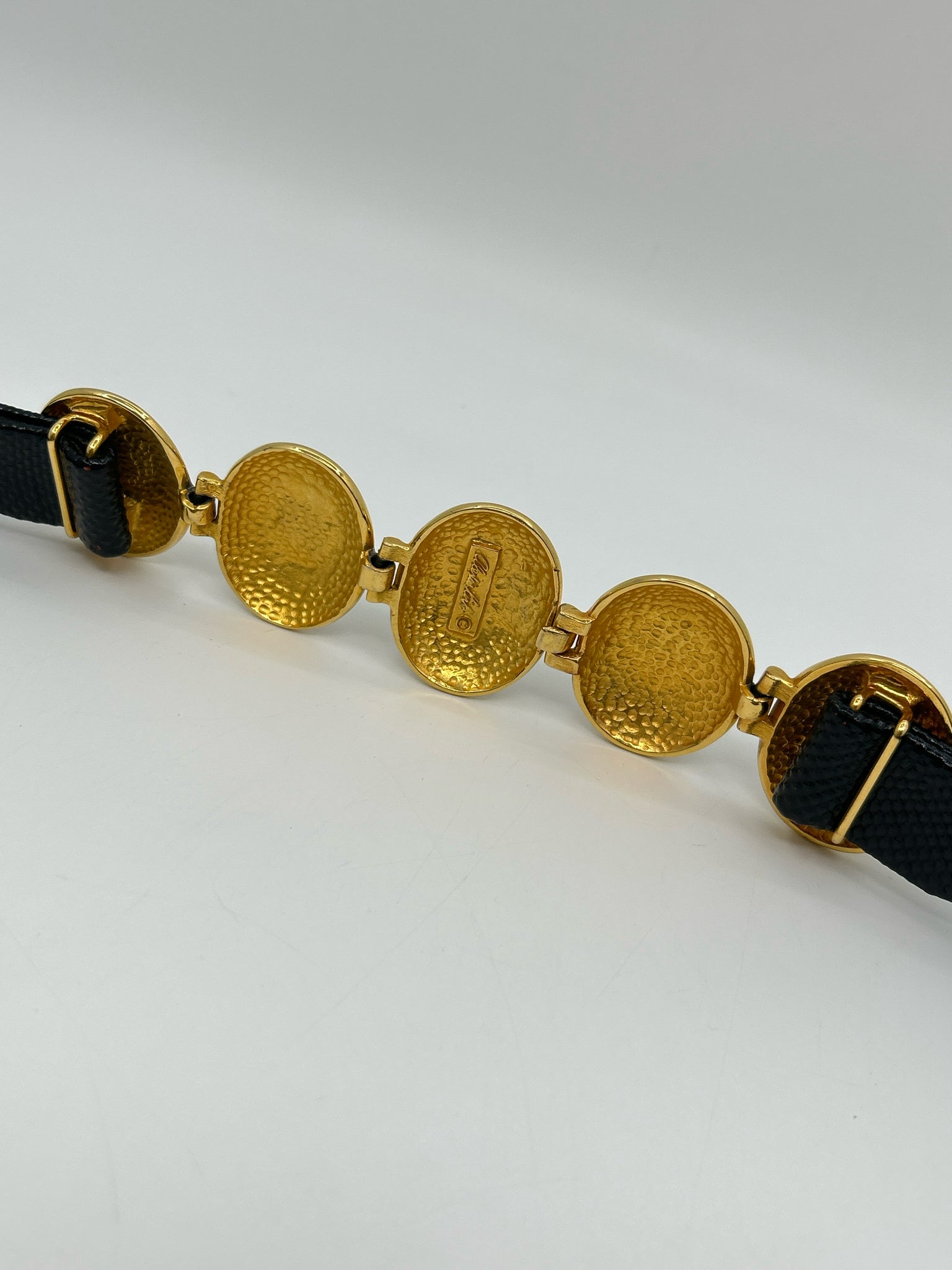 ALEXIS KIRK BLACK AND GOLD XS-M Belt