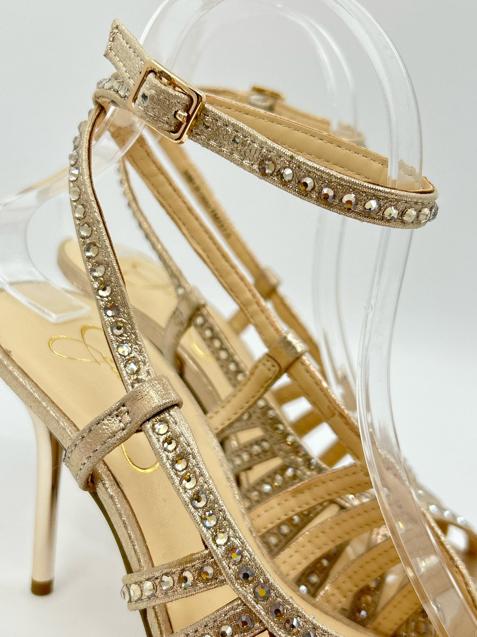 JESSICA SIMPSON Size 7M gold metallic Women's Sandal