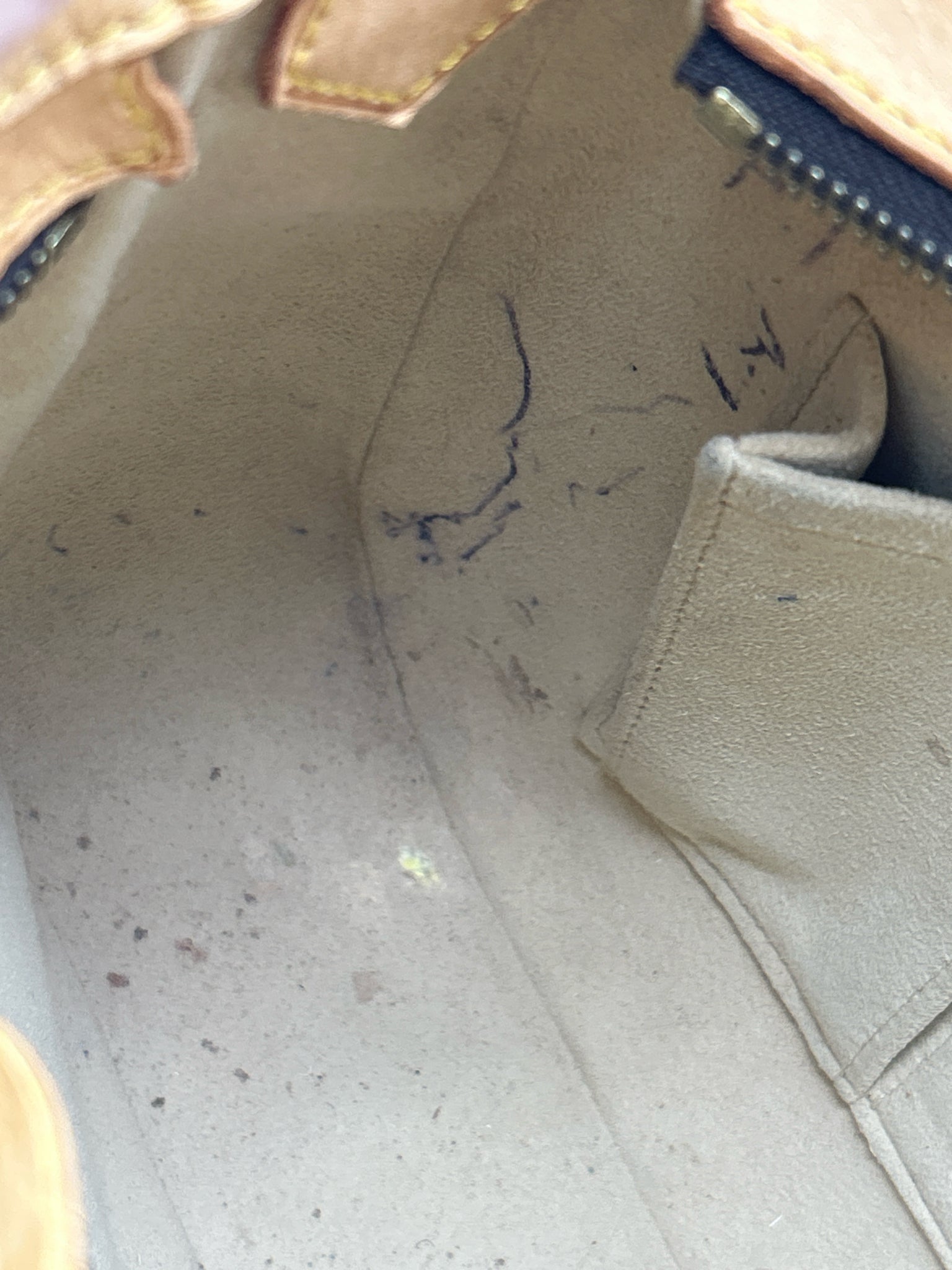 LOUIS VUITTON BROWN MONOGRAM Women Purse