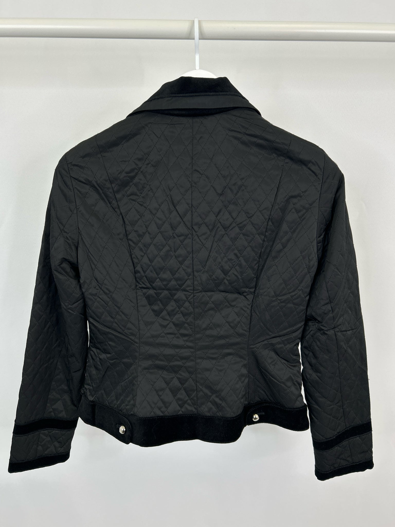 White House Black Market Size 2 Black Women Jacket