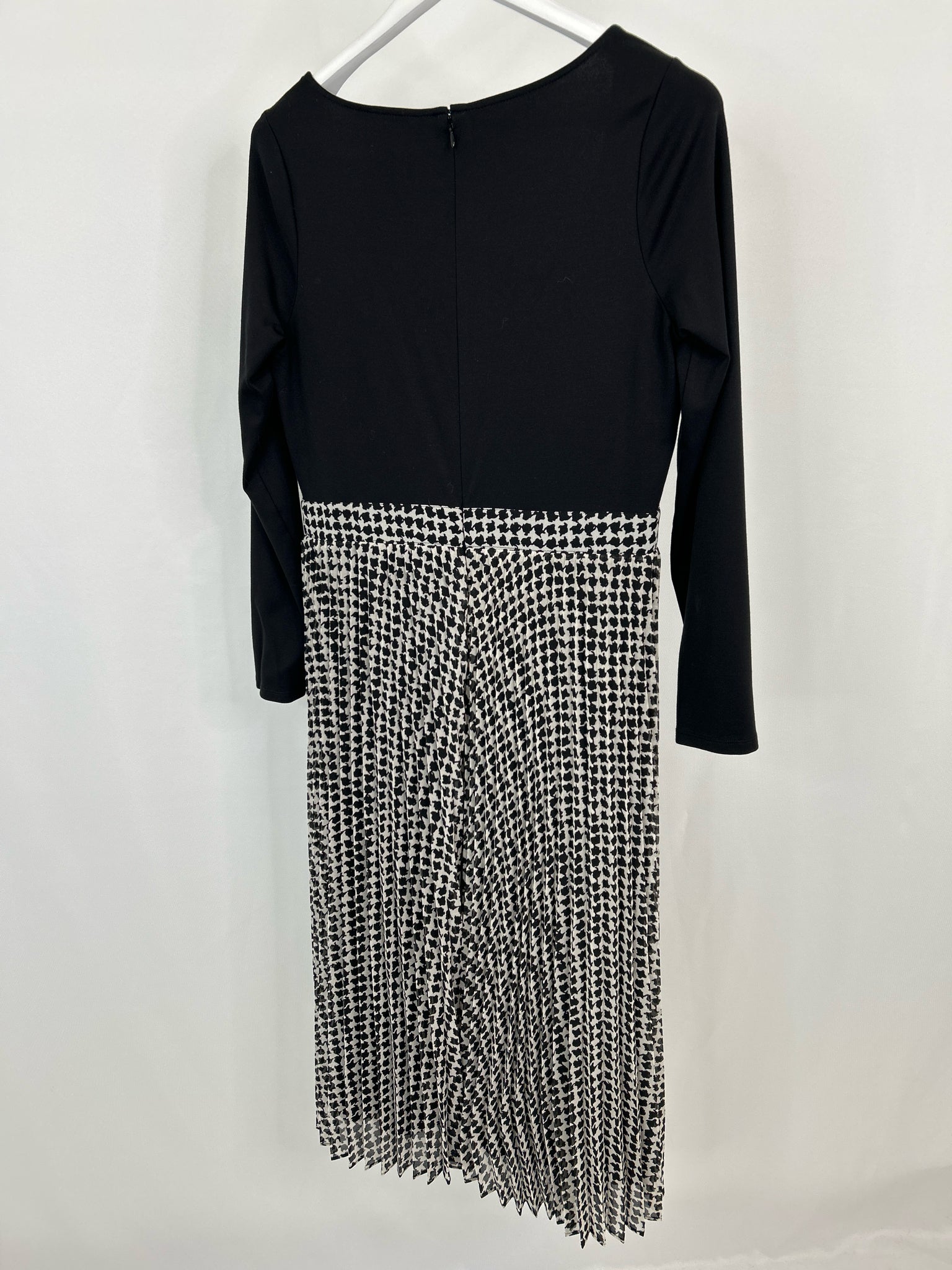 ANN TAYLOR Size 8 Black and White Women Dress