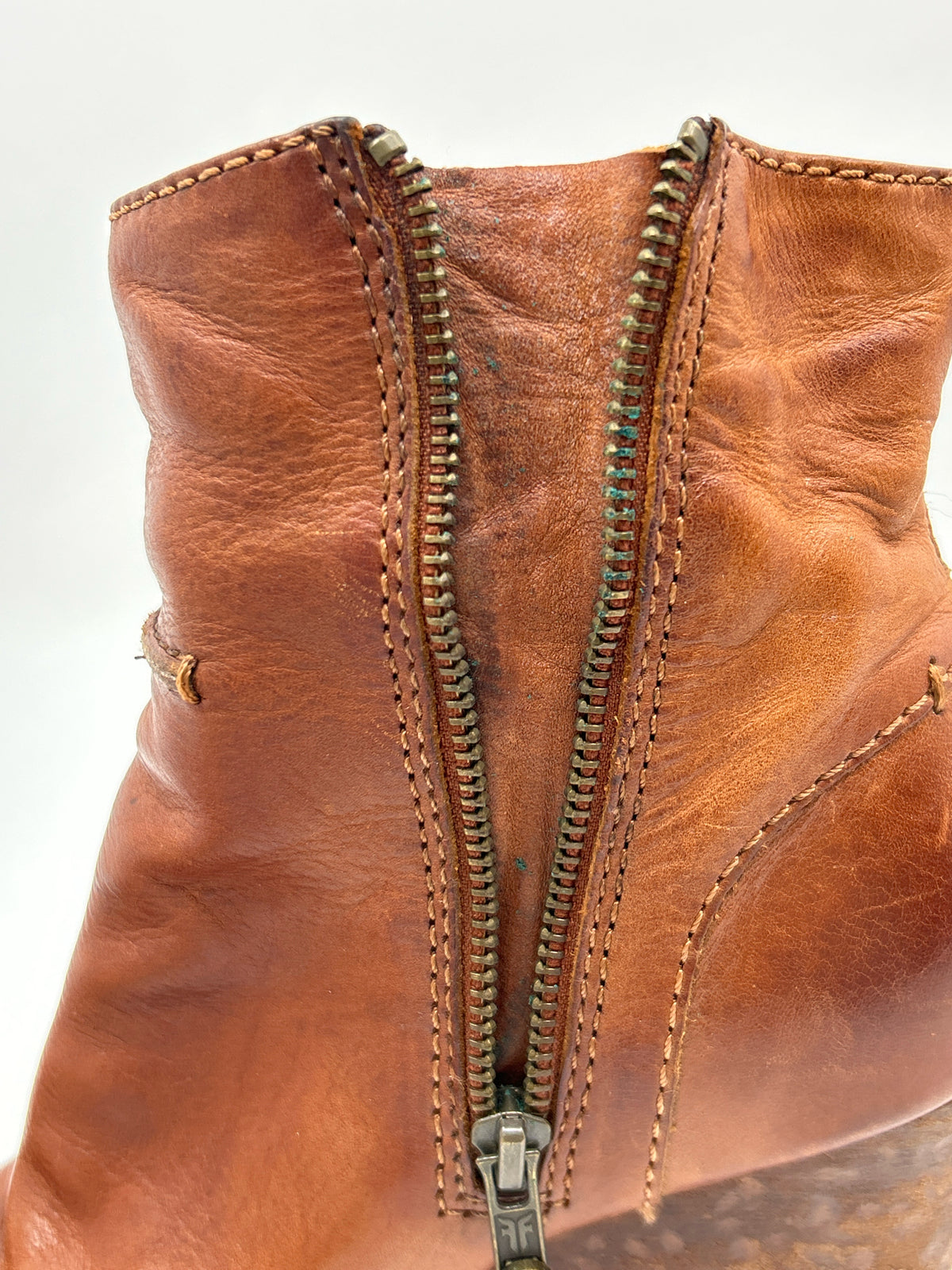 FRYE Size 7M Brown Women Booties