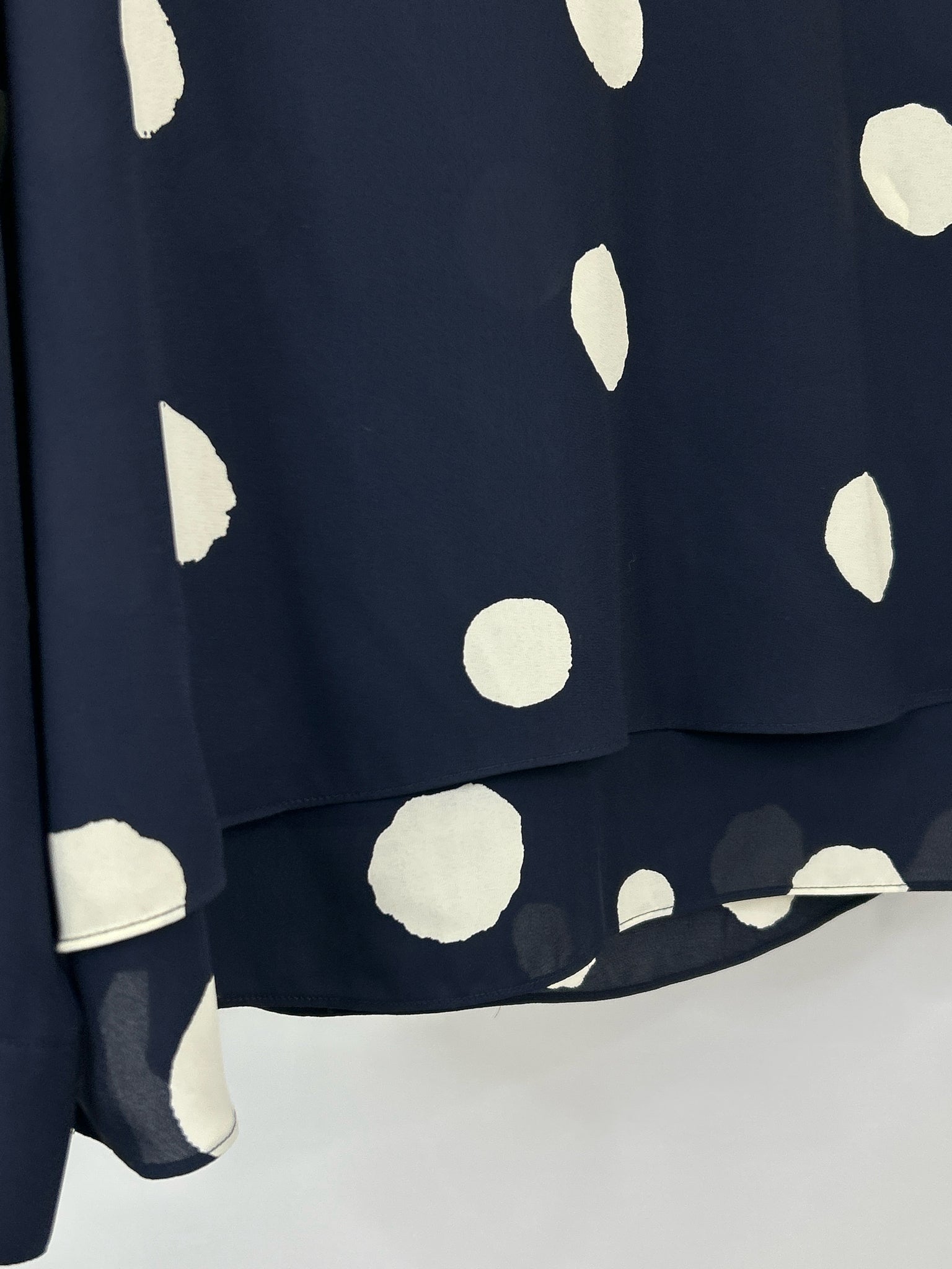CHICO'S Size 16 NAVY AND WHITE Women Top