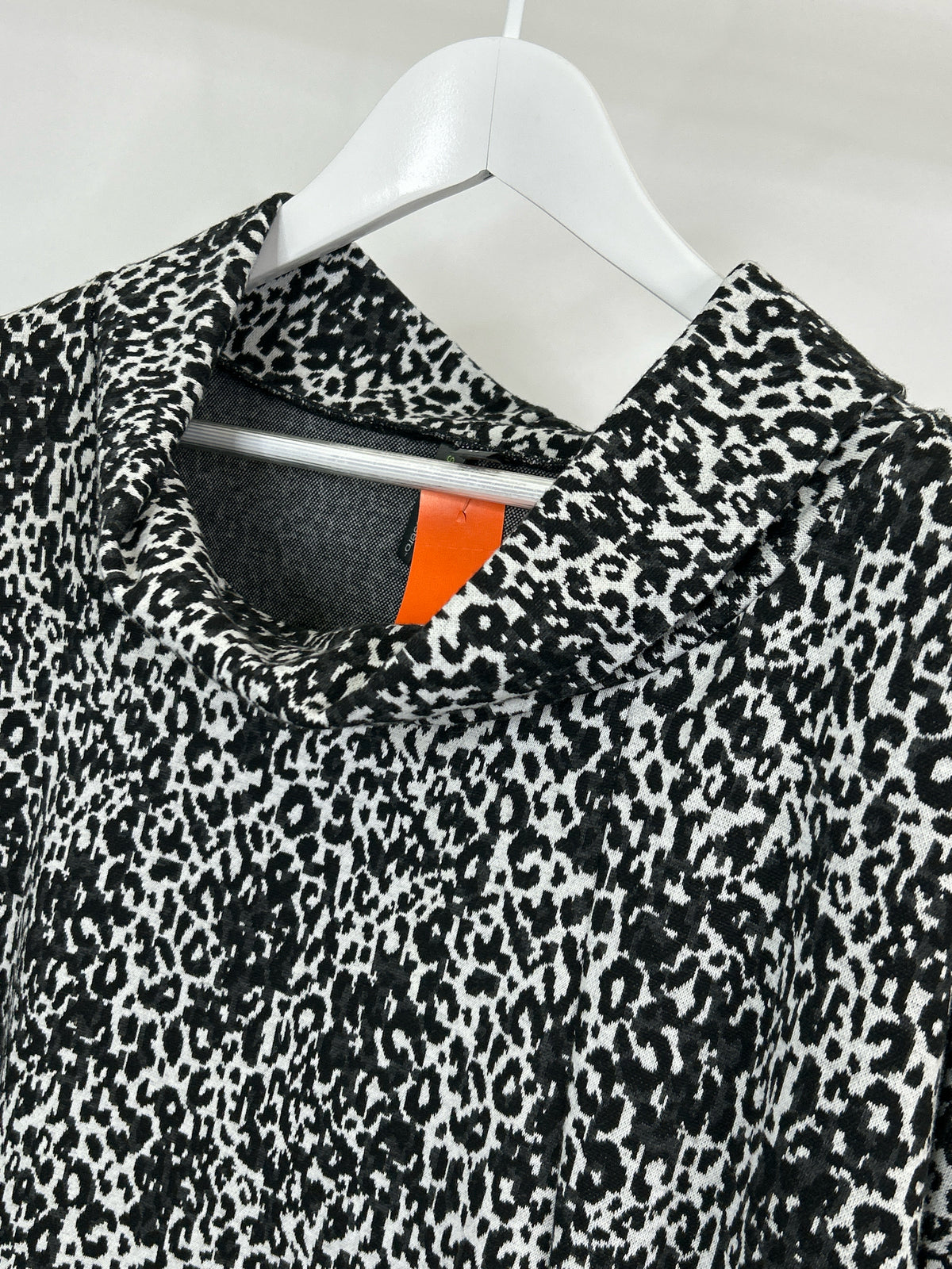 Shannon Passero Size M Black and White Women Dress