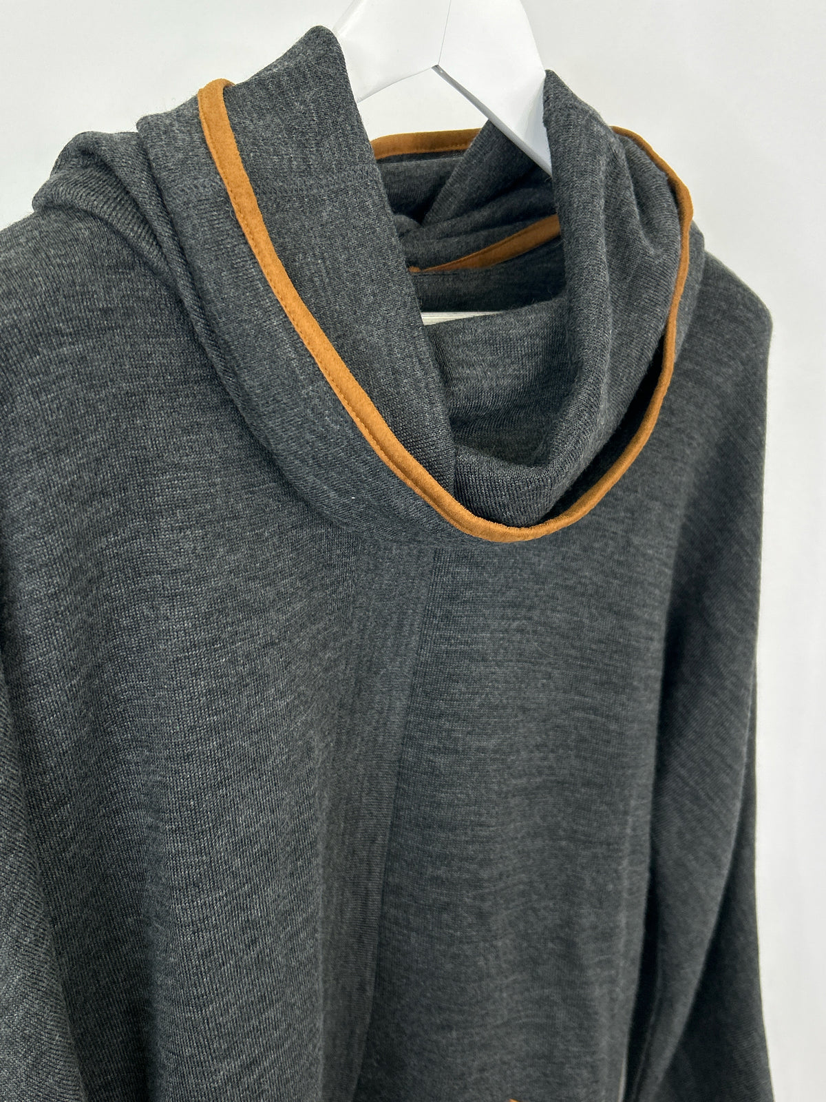 SOFT SURROUNDINGS Size L Grey & Brown Women Sweater