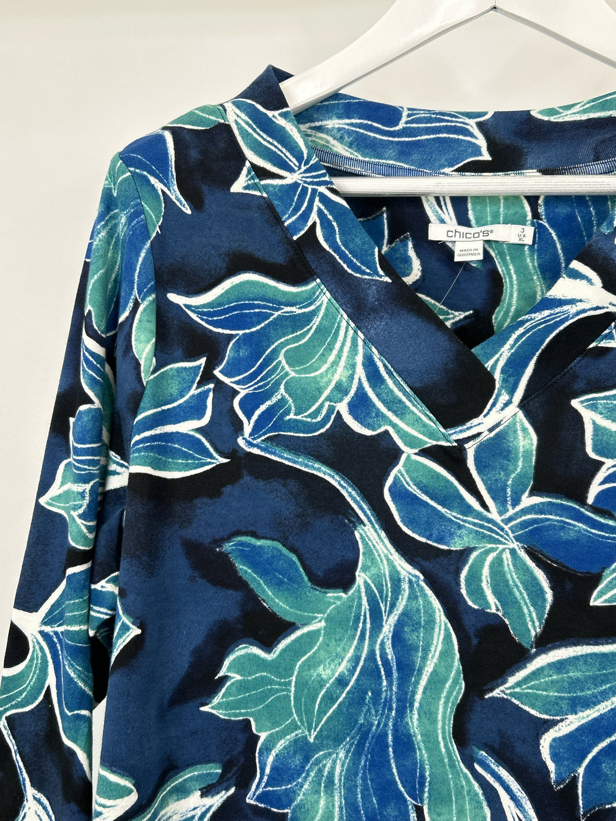 CHICO'S Size XL Blue Print Women Top