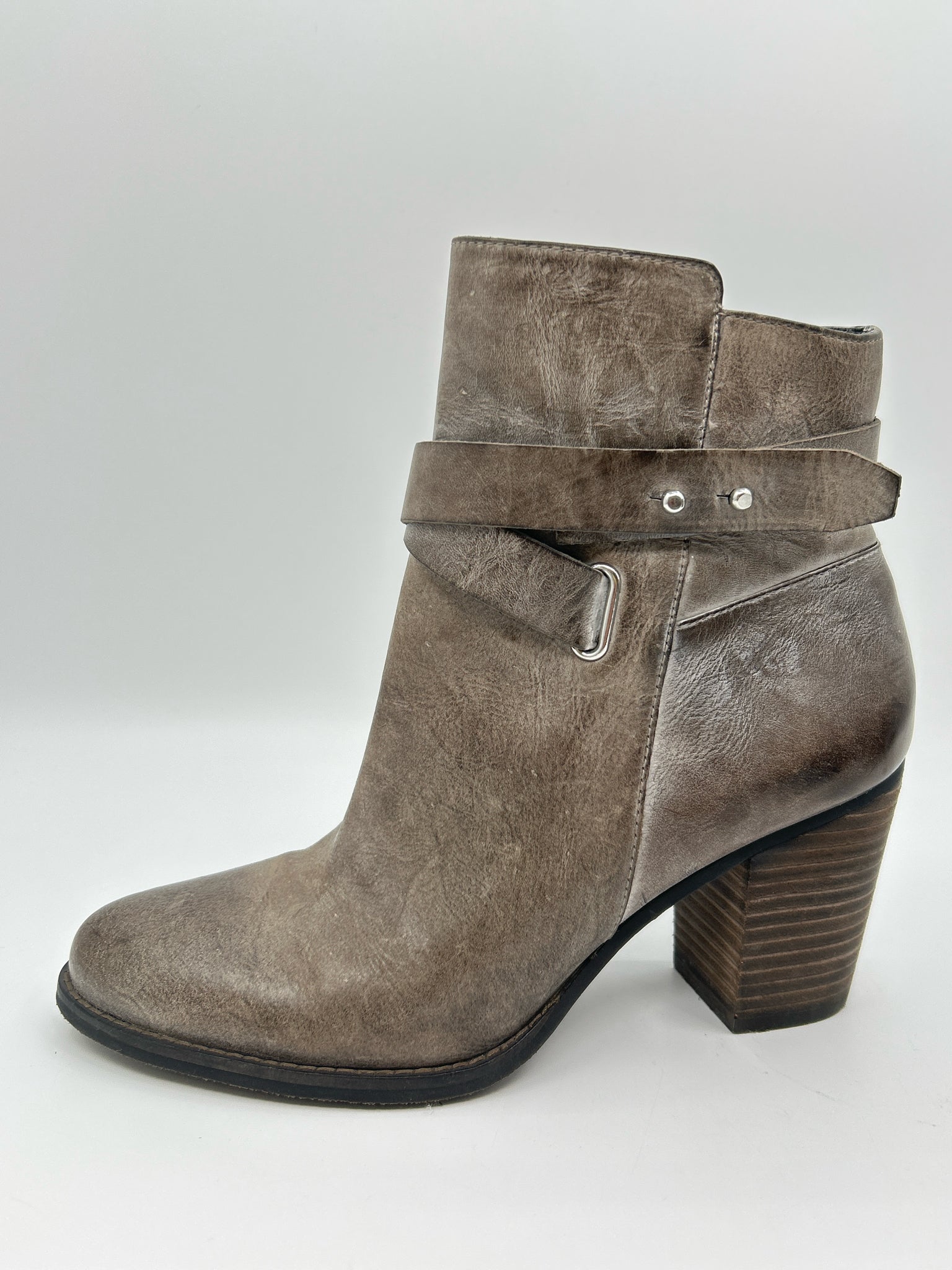 ARTURO CHIANG Size 8.5M Grey Women Booties