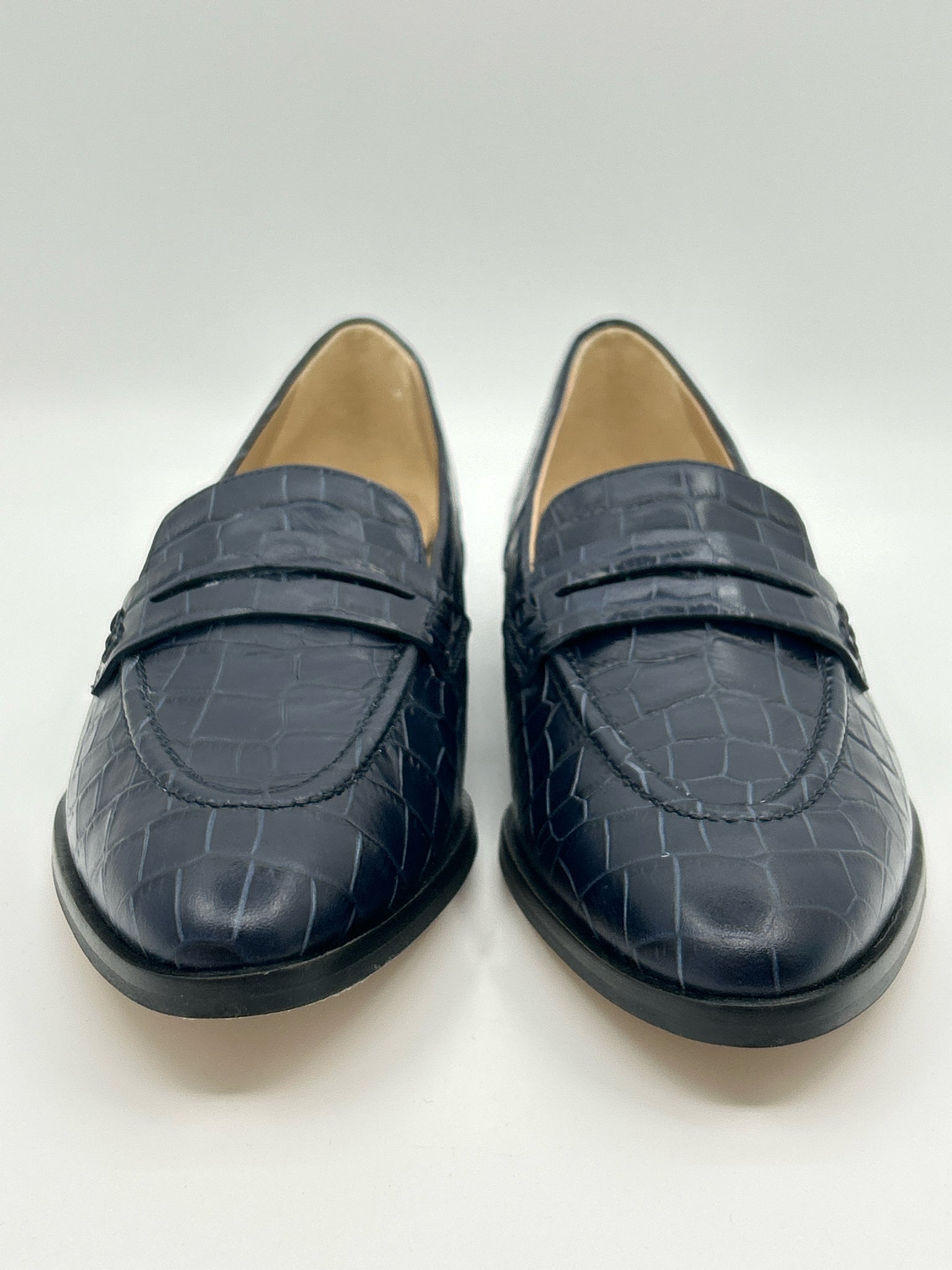 L.K. BENNETT Size 11 Navy Women Loafer