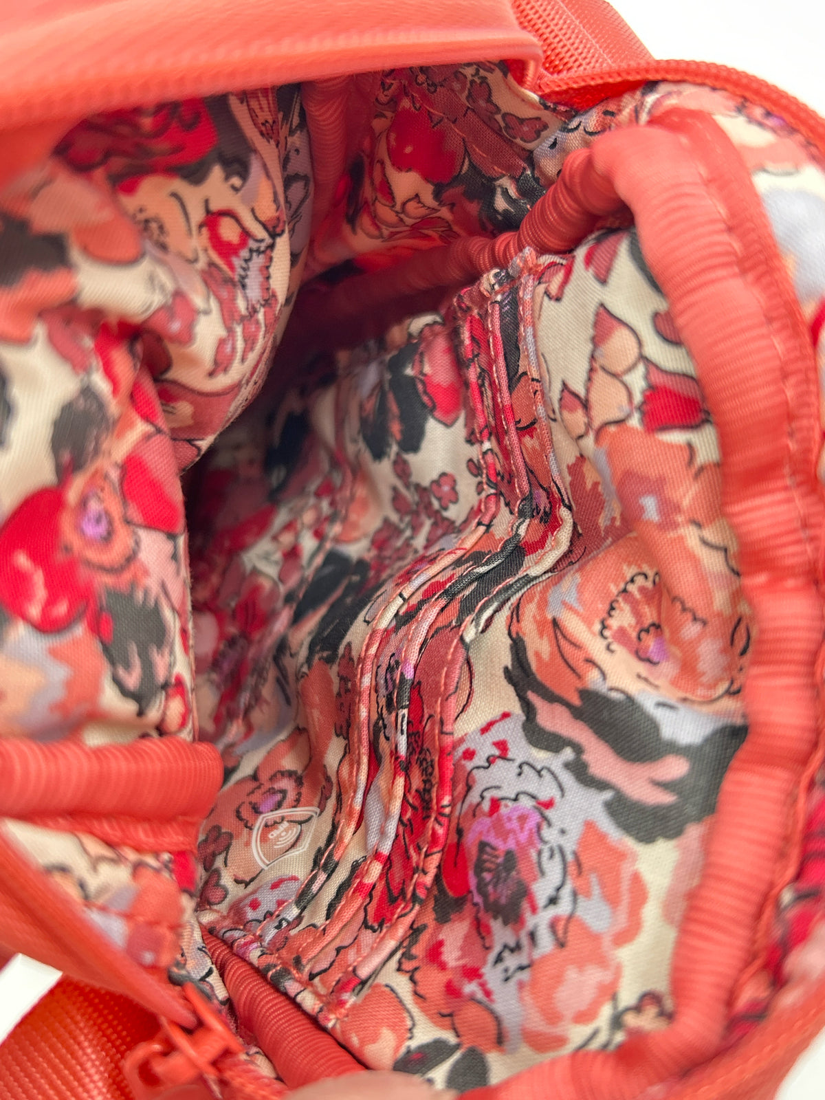 VERA BRADLEY NWT salmon Women Purse