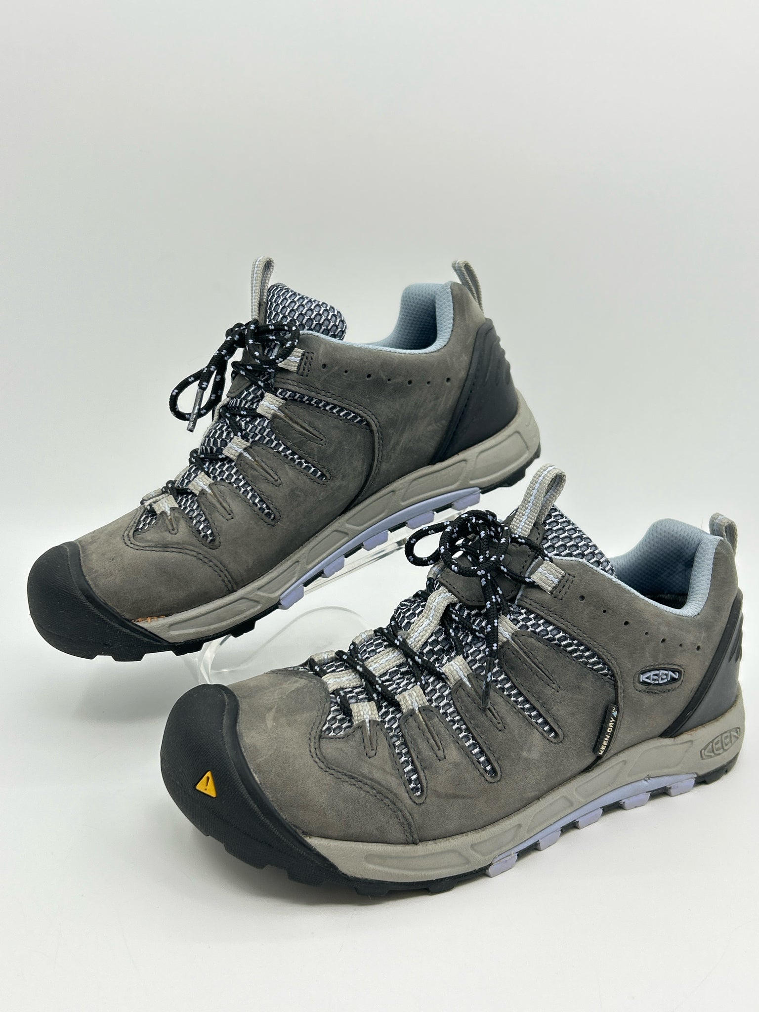 KEEN Size 8.5 GRAY AND BLACK Women Shoes