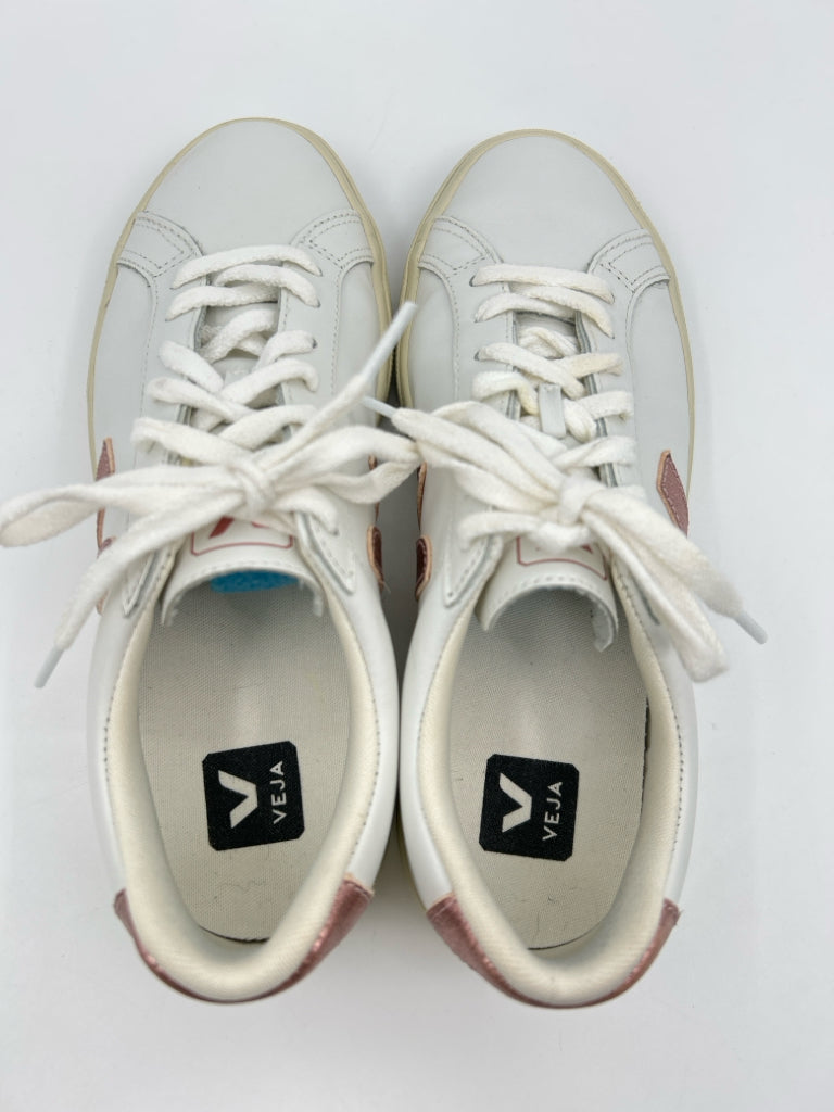 VEJA Women Size 8 White and PINK Sneakers