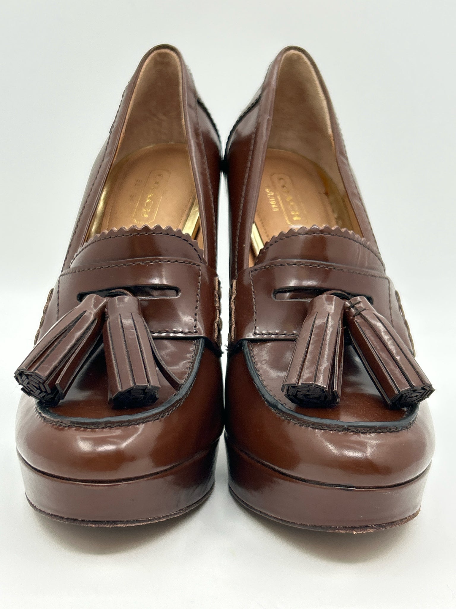 Coach Size 7 Brown Women Pumps