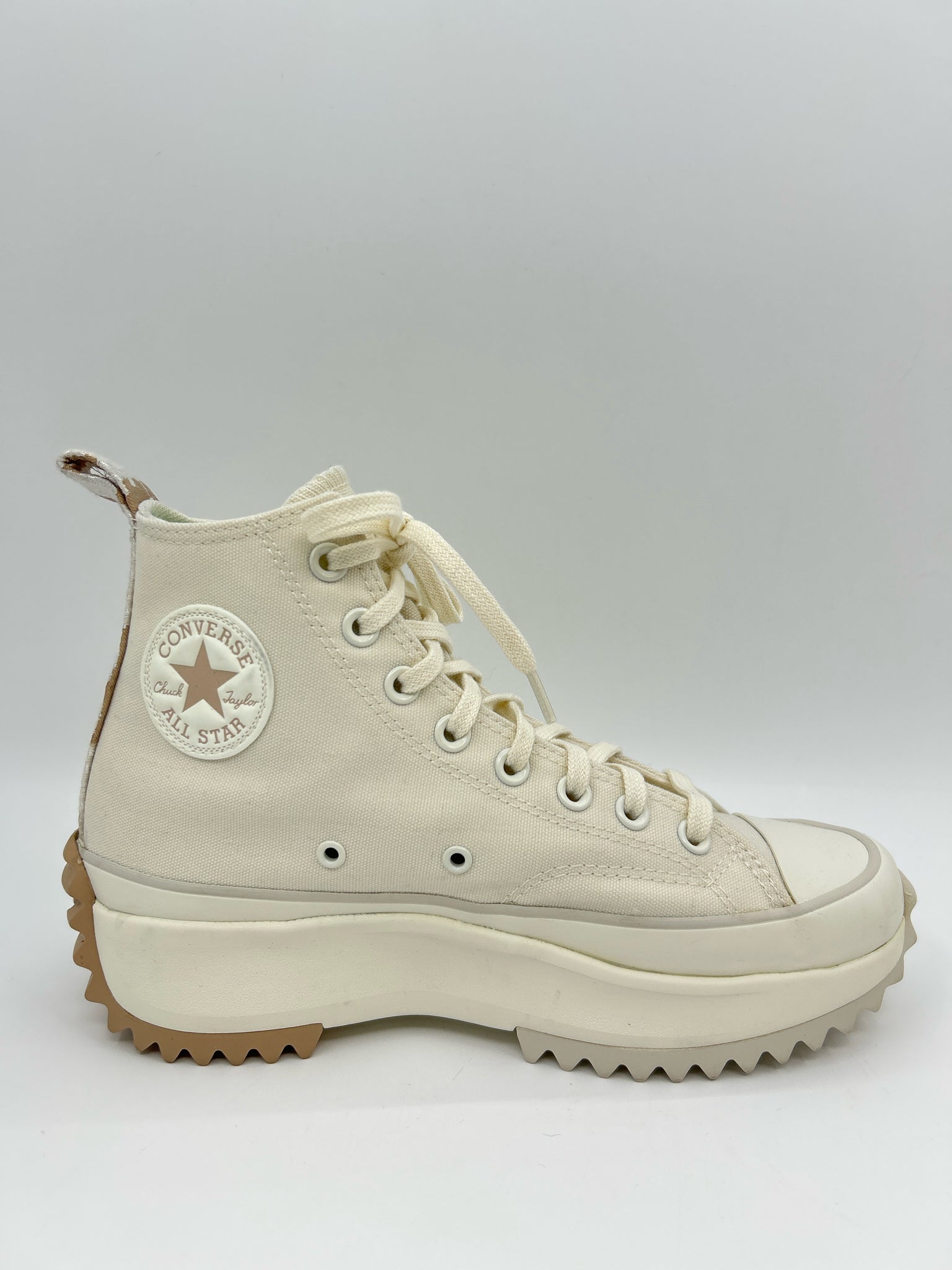 CONVERSE Size 8.5 Ivory Women Sneakers