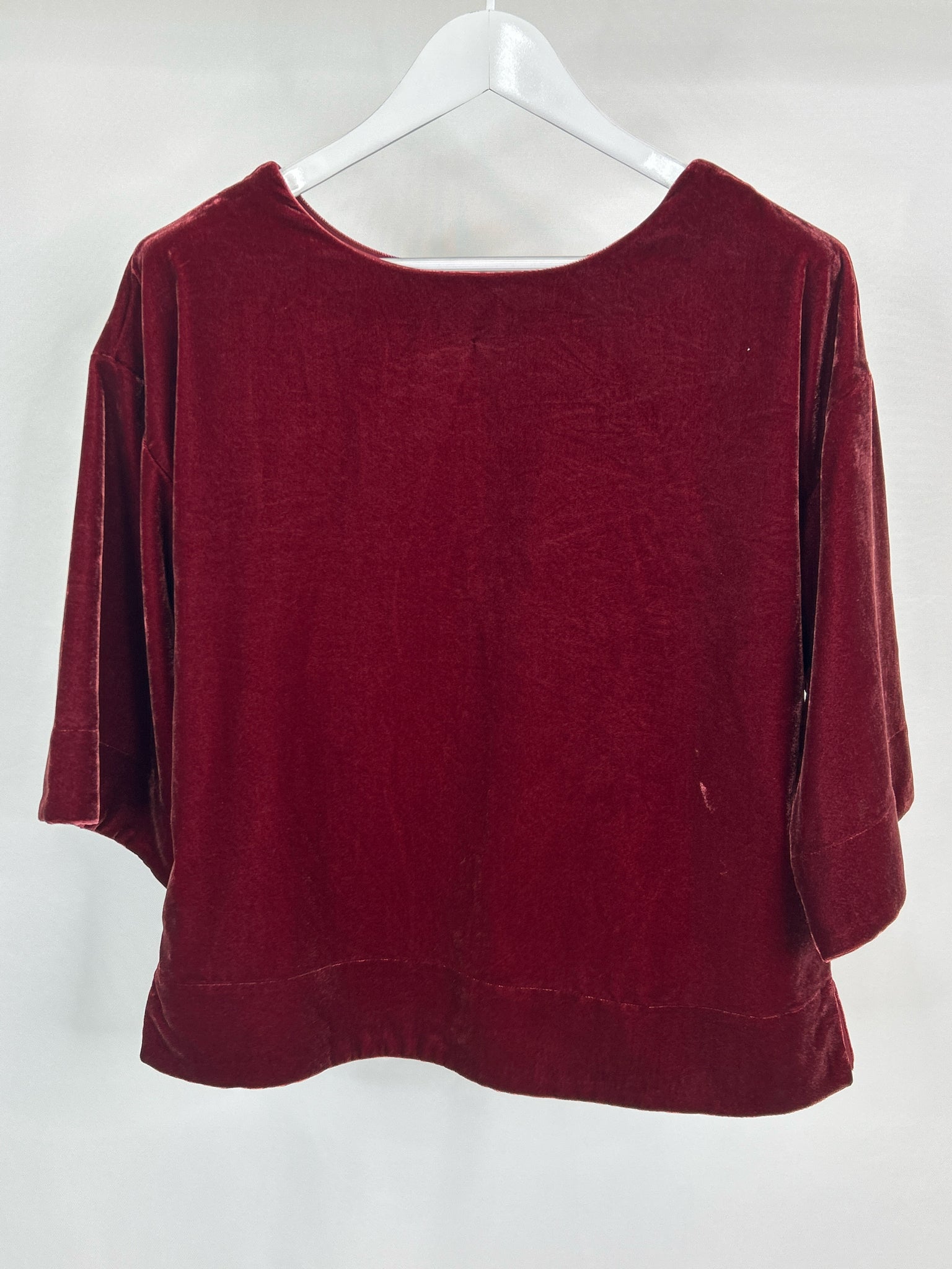 SOFT SURROUNDINGS Size XS/S Ruby Red Women 2-Piece w/pants