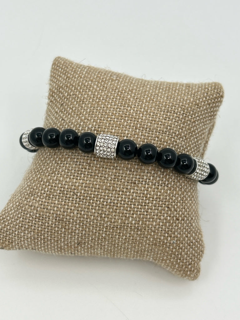 BRIGHTON Women Size One Size Black and Silver Bracelet