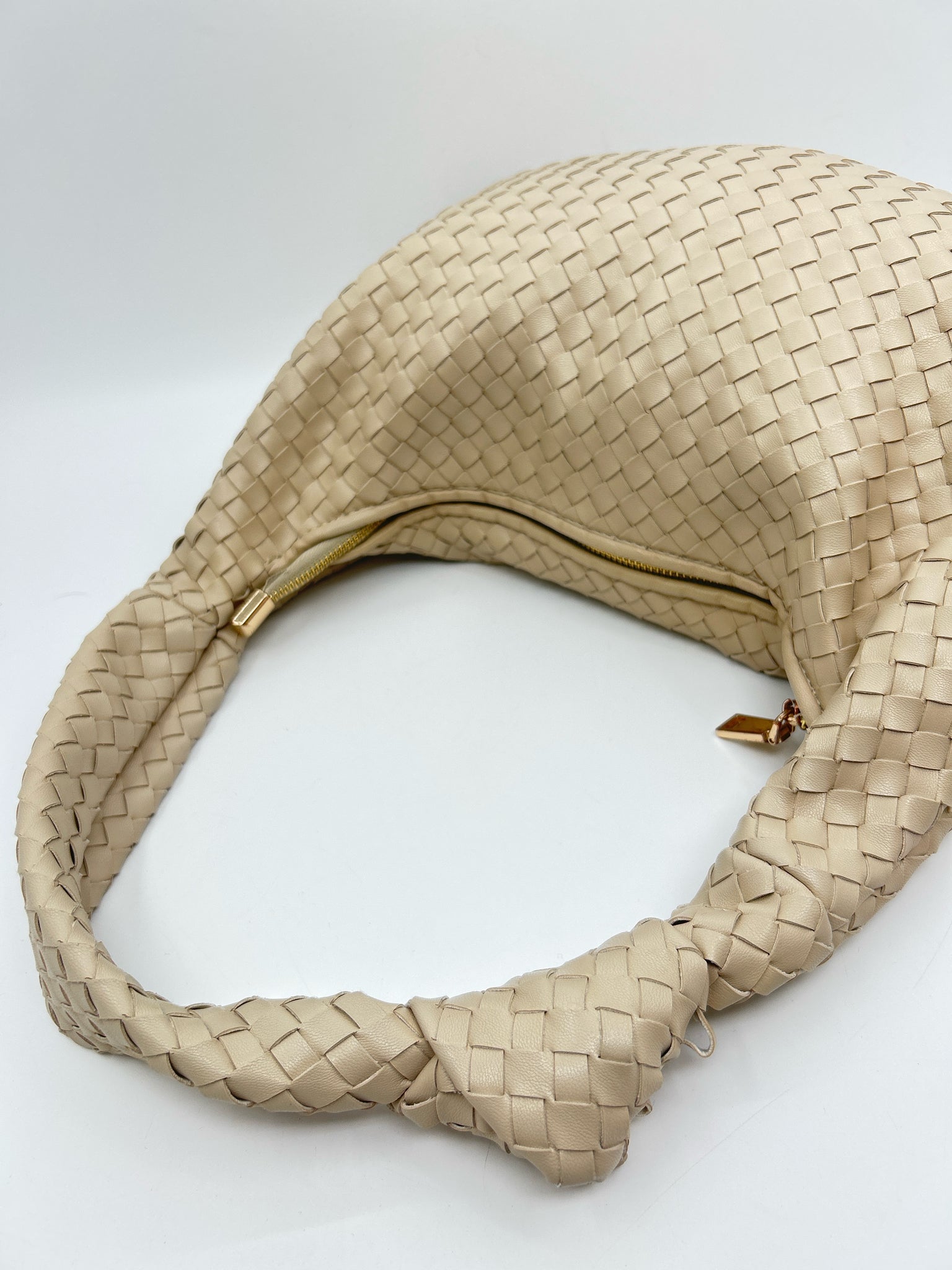 MELIE BIANCO Beige Women Purse