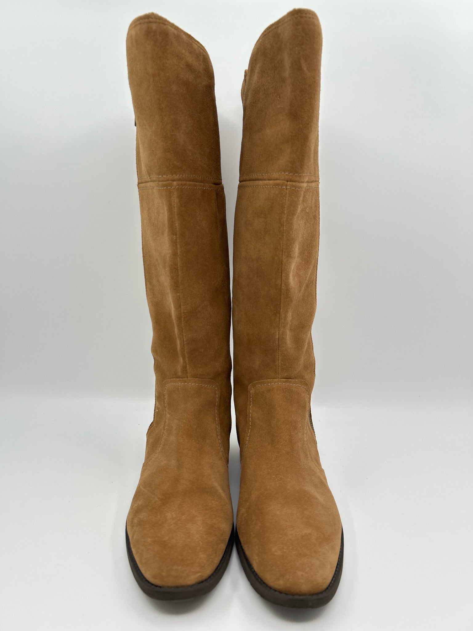 UGG Size 9 CHESTNUT Women Boots