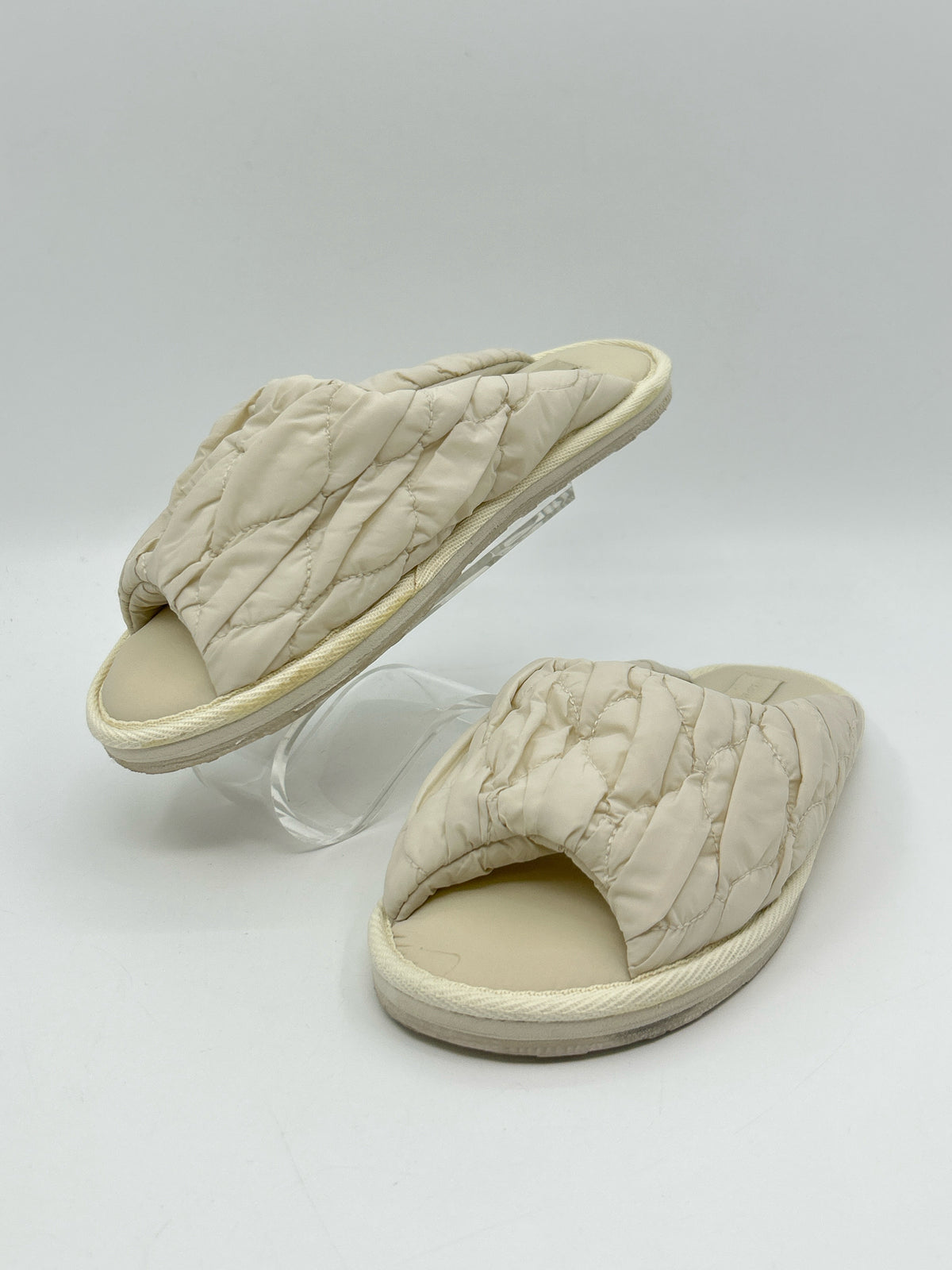 SKIMS Size 38/8 Beige Women Flats