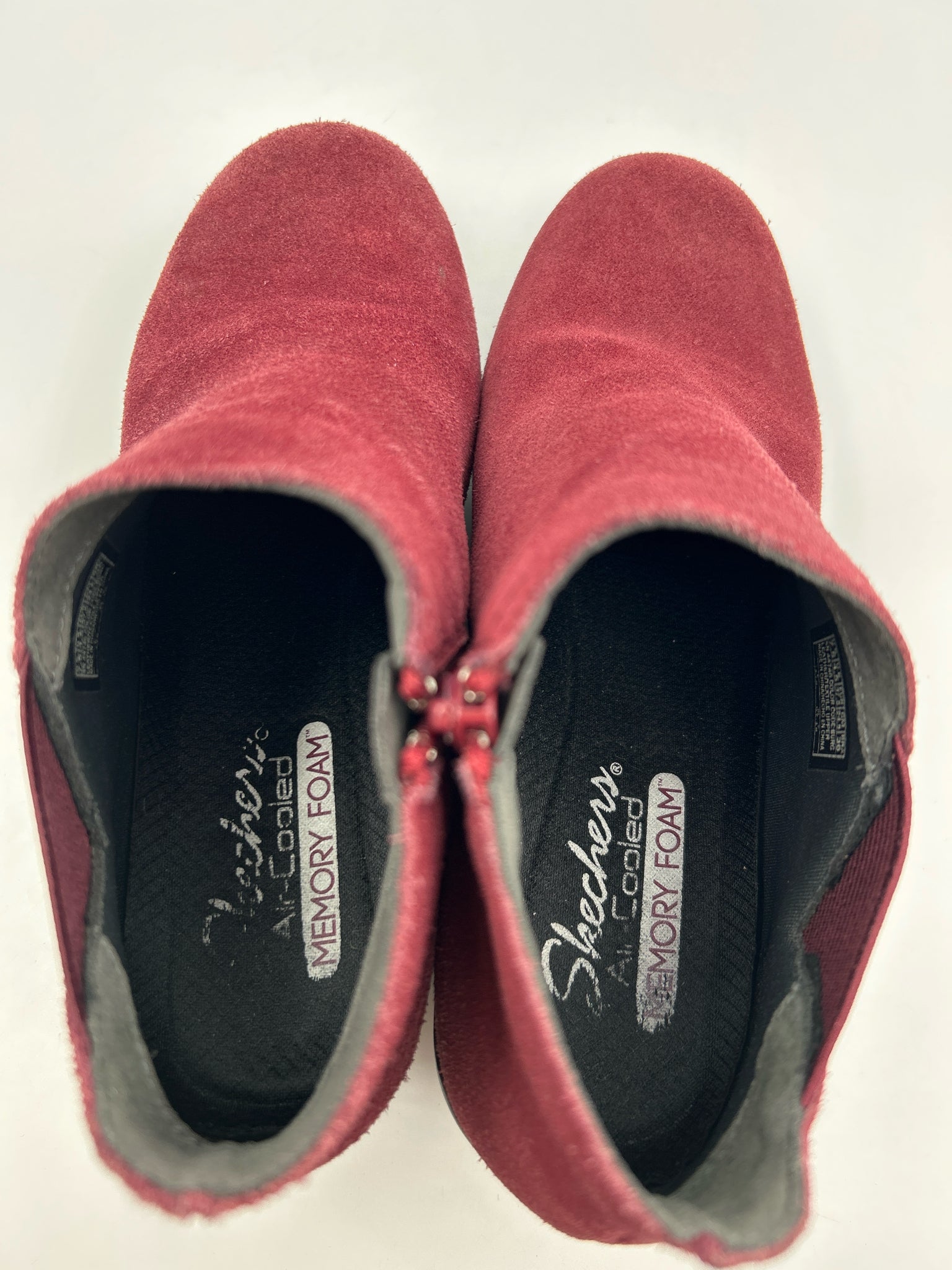 skechers Size 7.5 Burgundy Women Booties