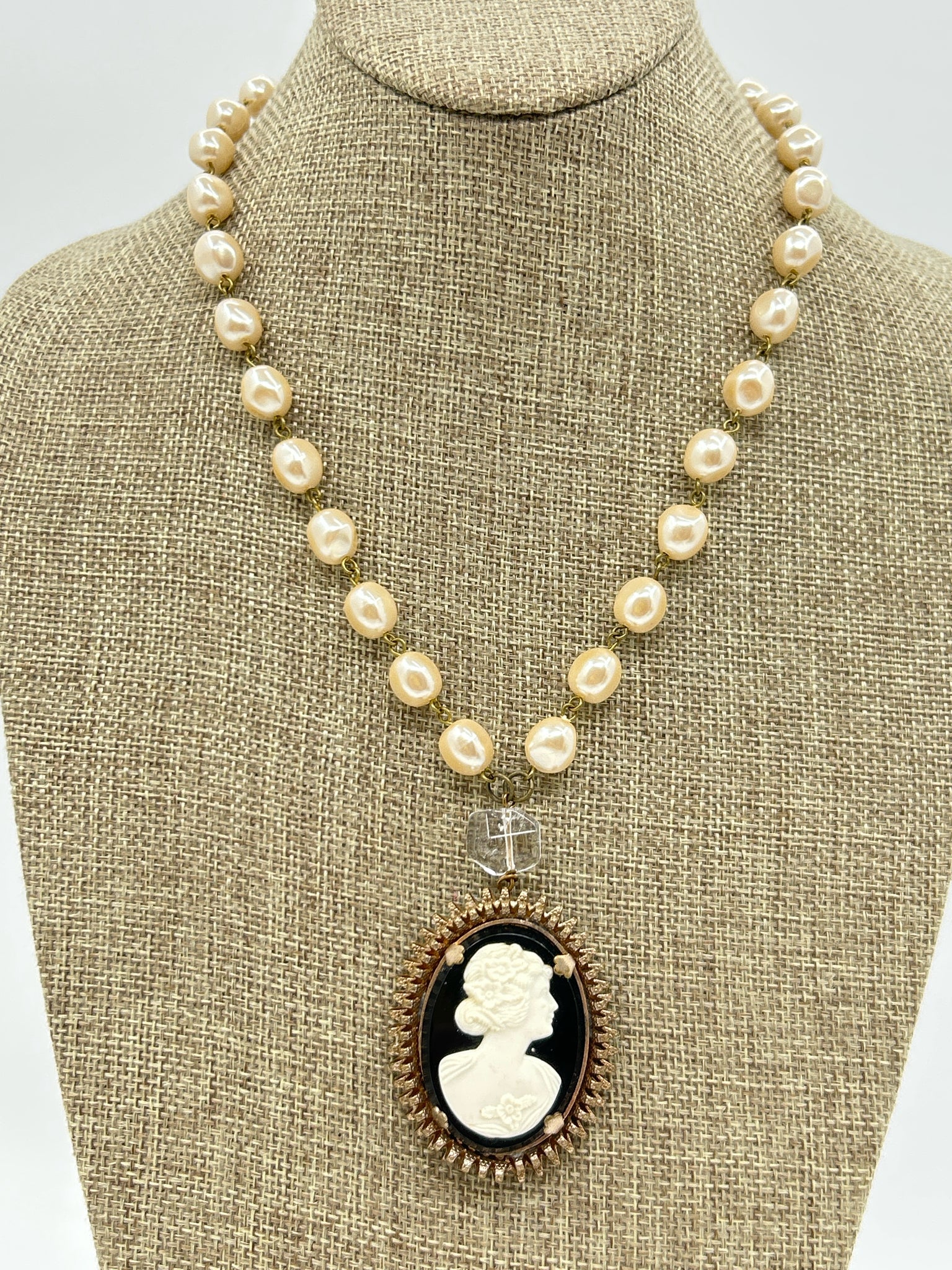 NO BRAND Necklace