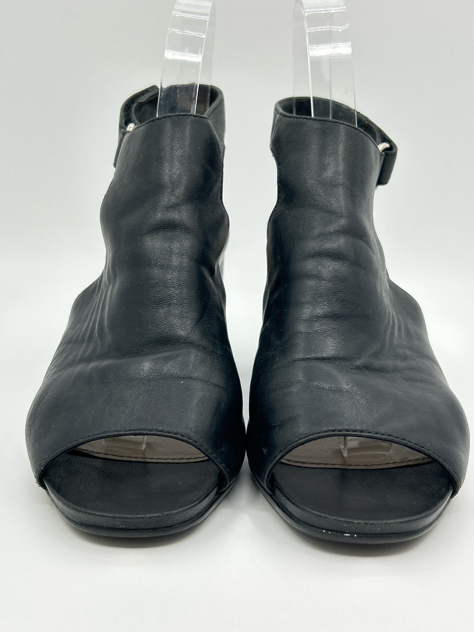 PRADA Size 37 Black Women Sandal