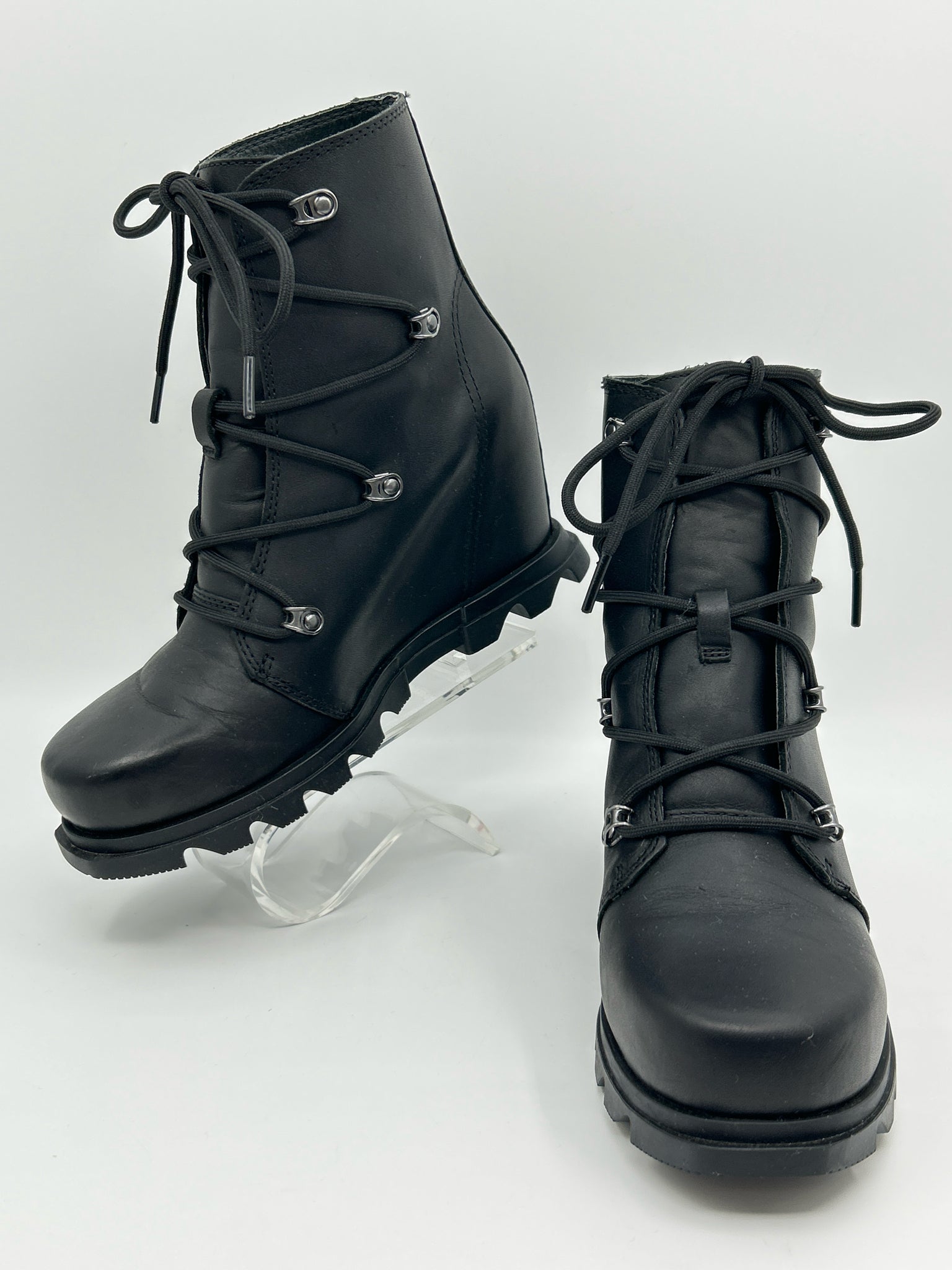 SOREL Size 7.5 Black Women Boots