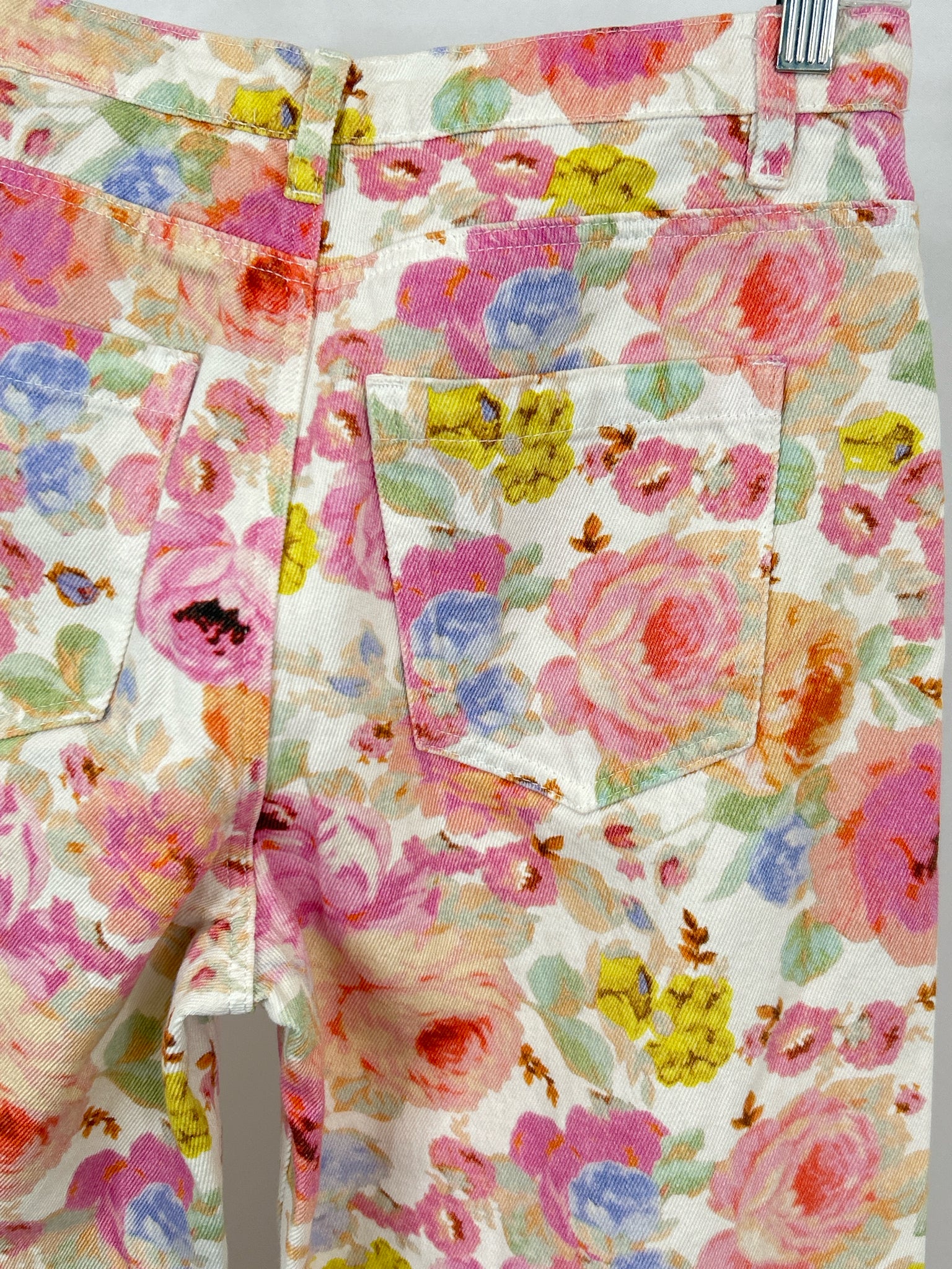 ENTRO Size M pastel print Women Pants