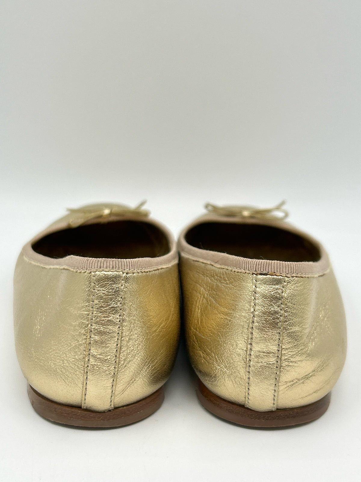 PRADA Size 39/9 Gold Women Flats