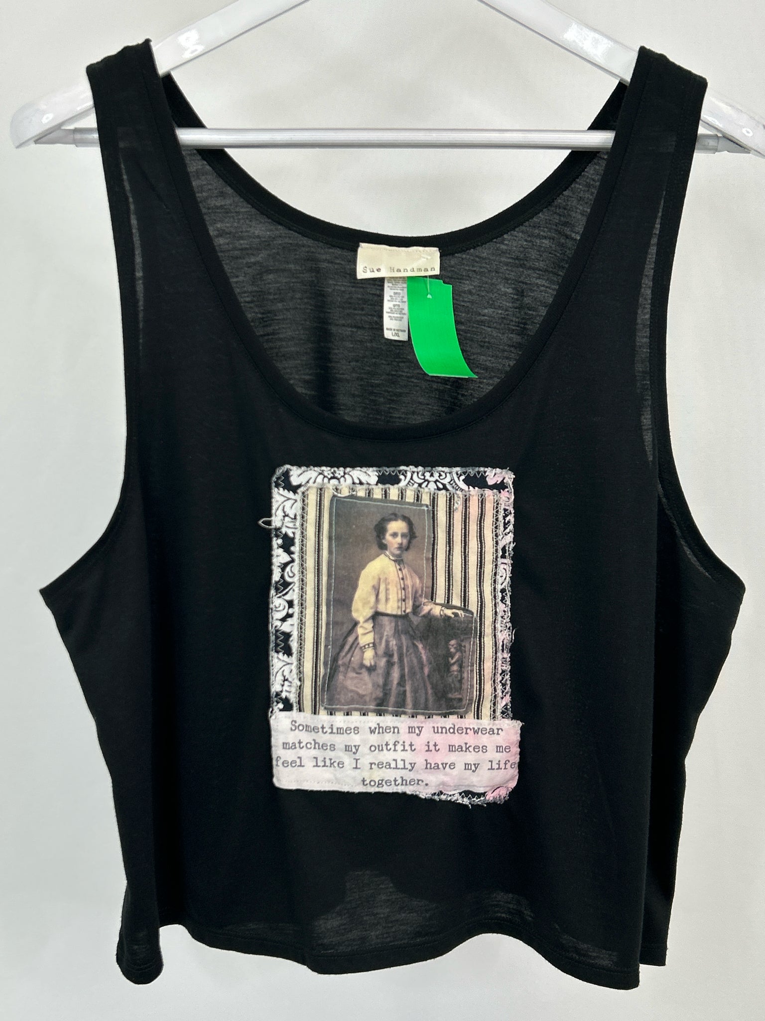 SUE HANDMAN Size L/XL Black Print Women Tank Top
