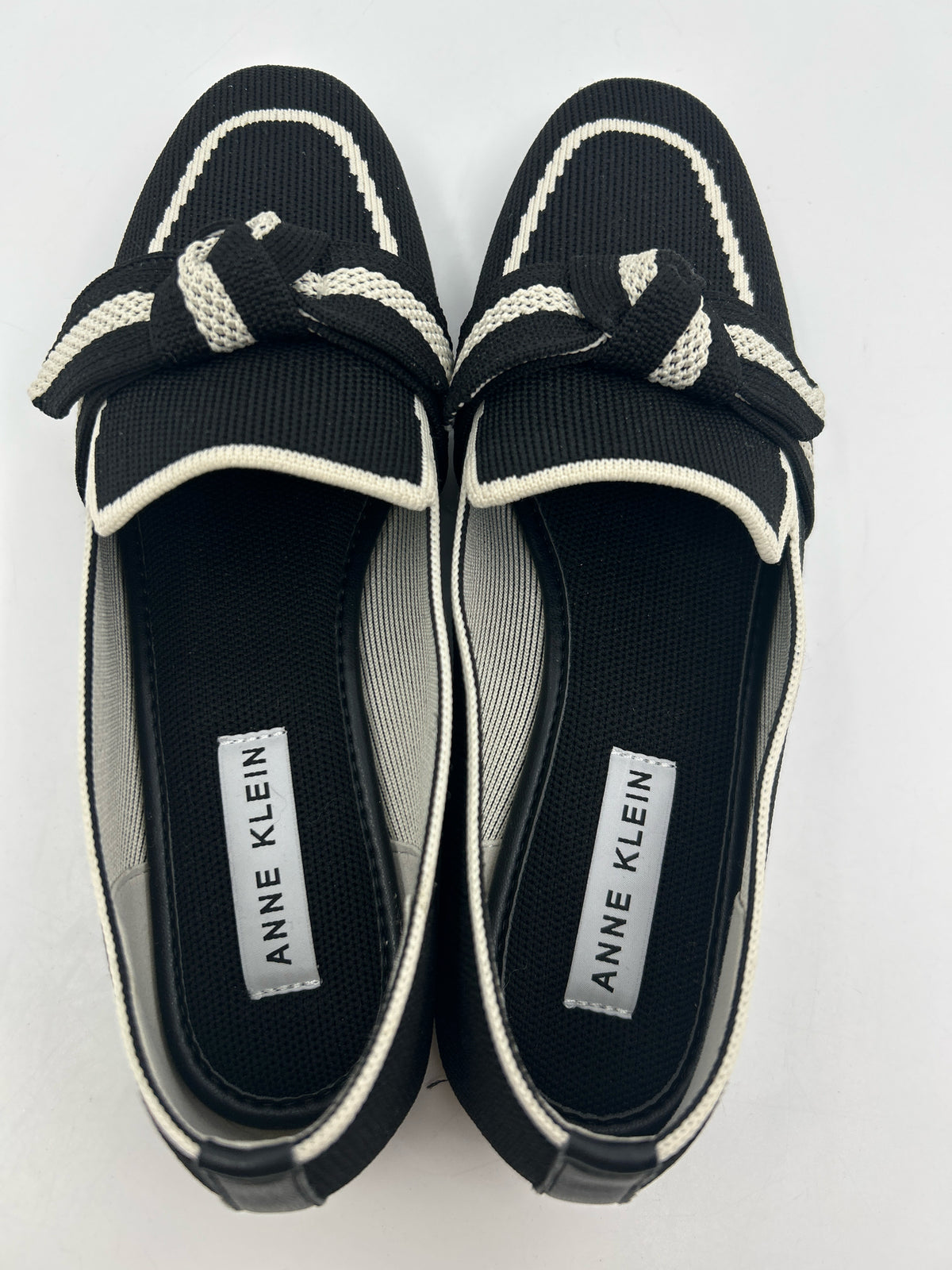 ANNE KLEIN Size 8.5 Black Women Flats