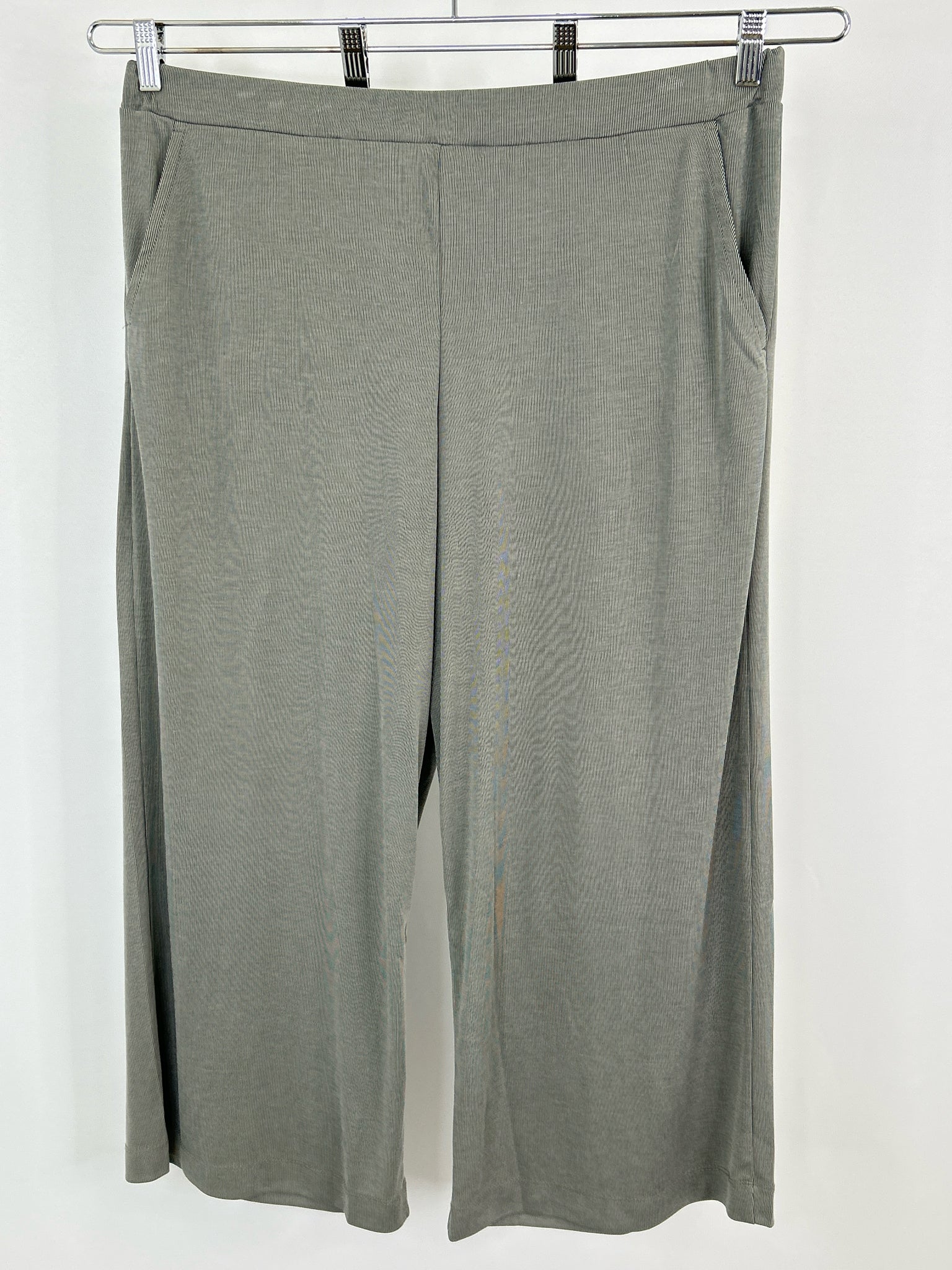 ALEMBIKA Size 16/18 Grey Women Pants