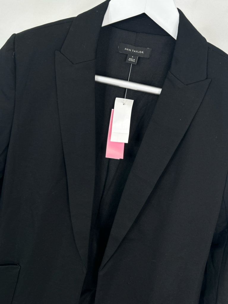 ANN TAYLOR Women Size 4 Black Blazer