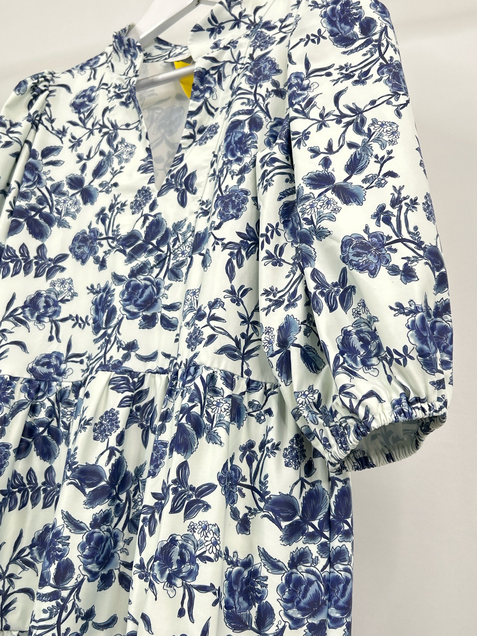 Smith & Quinn Size S WHITE AND NAVY Women Dress