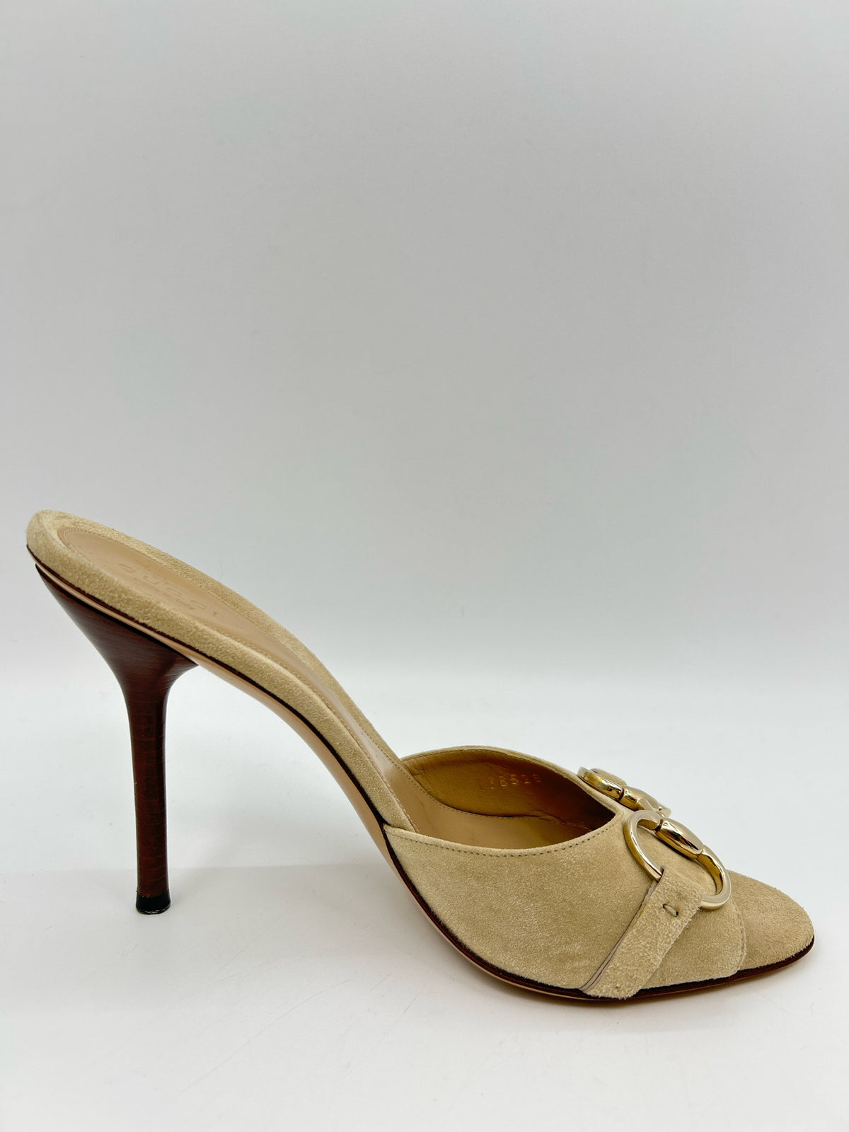 GUCCI Size 8.5B Beige Women Pumps