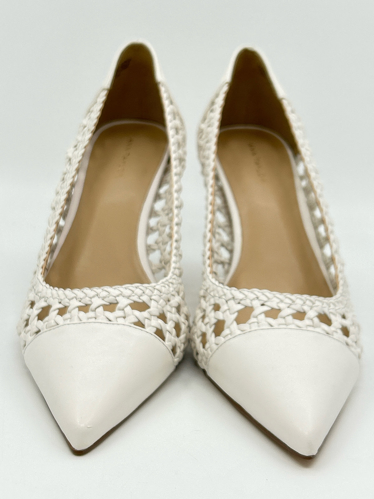ANN TAYLOR Size 6.5 White Women Pumps