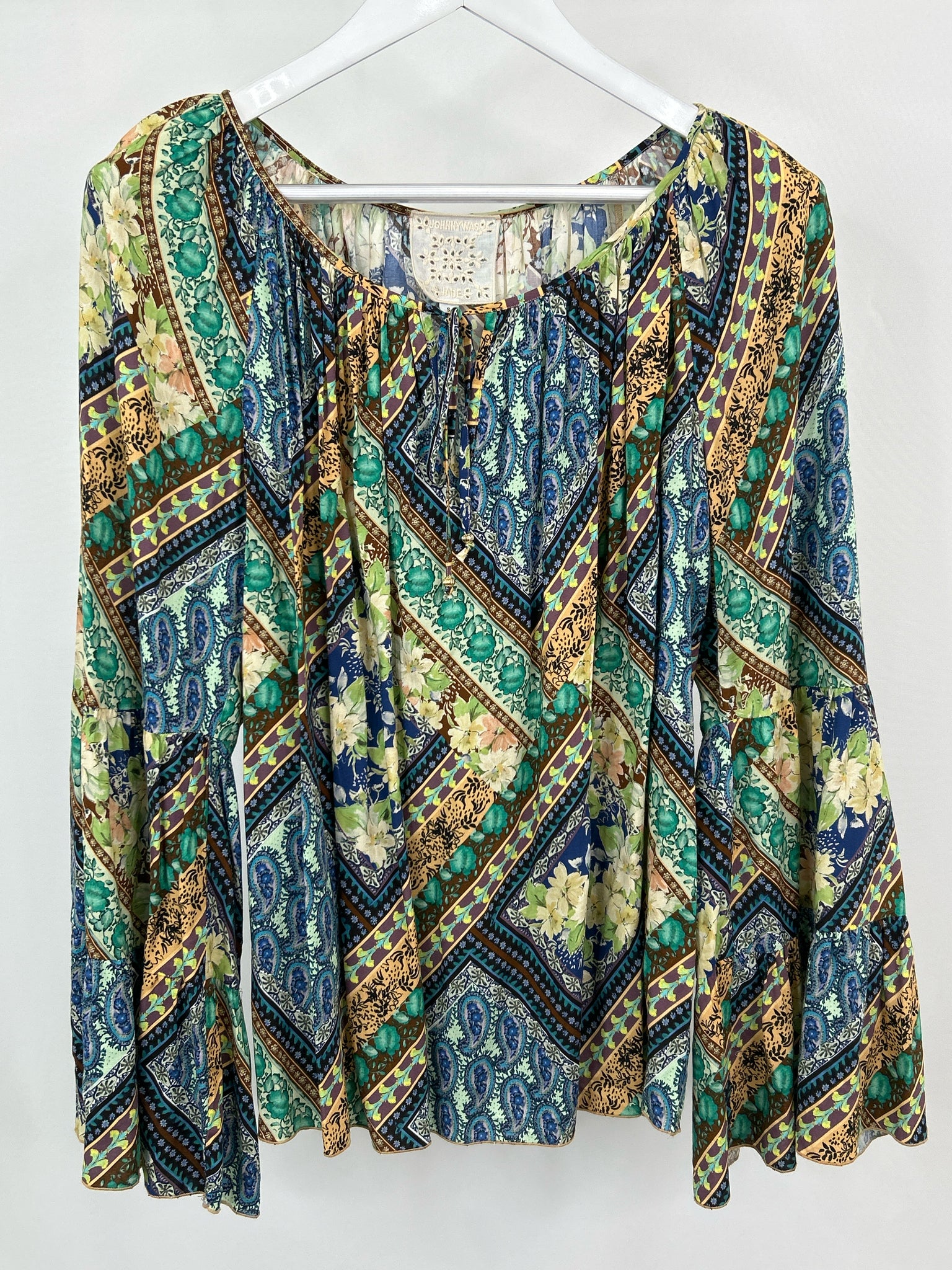 JOHNNY WAS Size S Green and Blue Women Top NWT