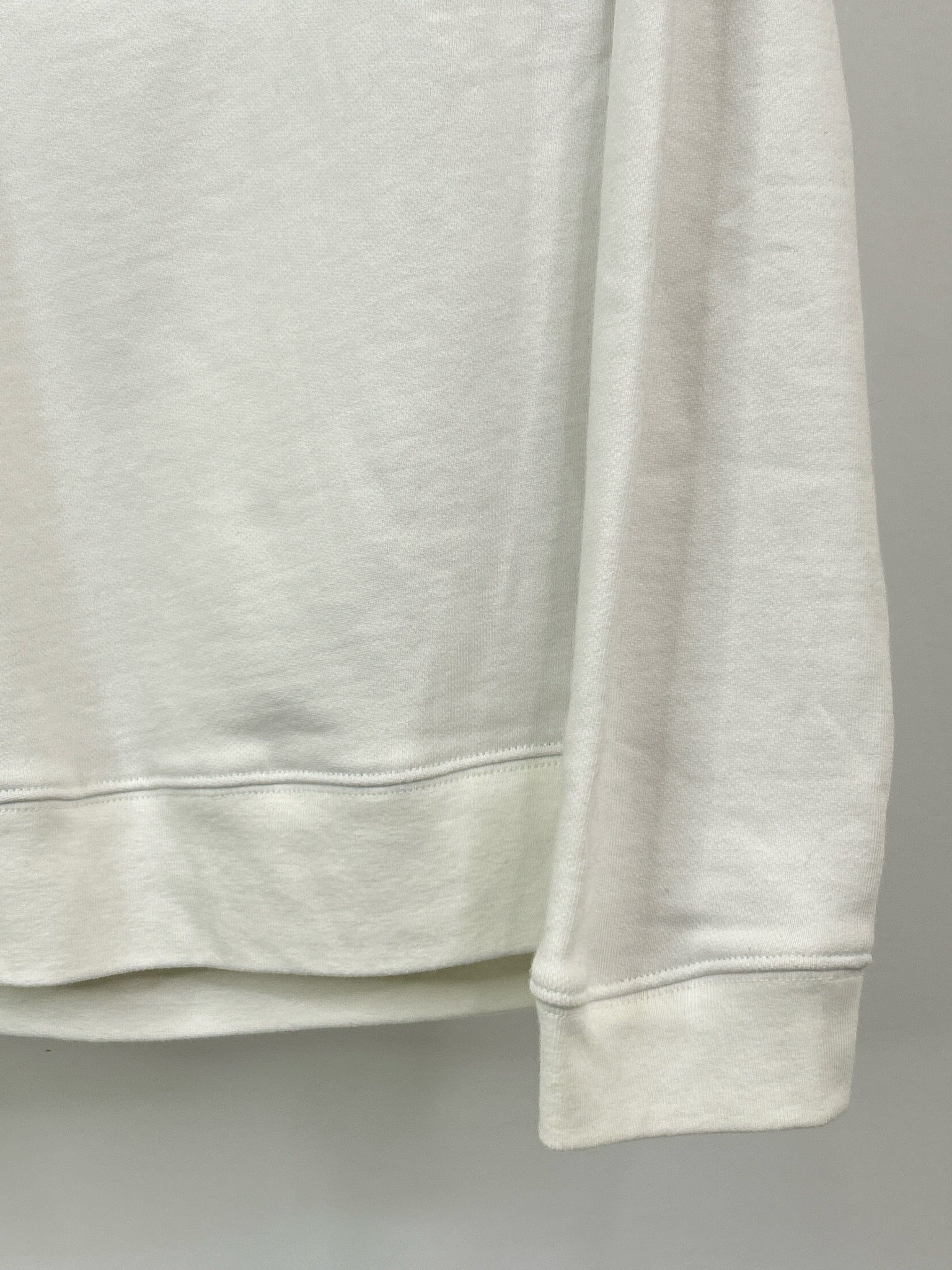 DRAPER JAMES Size M WHITE AND NAVY Women Sweatshirt