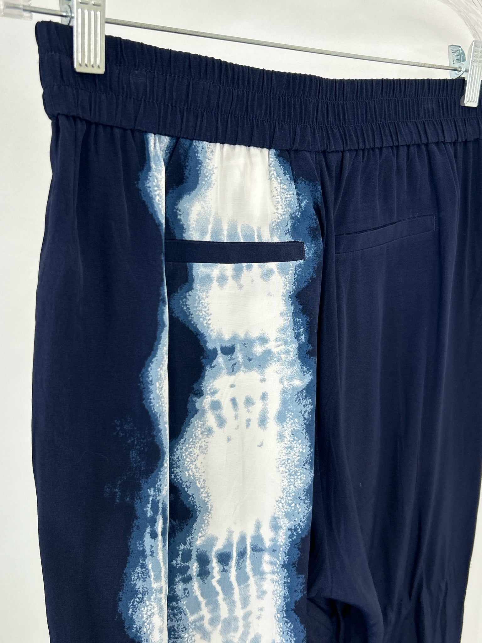 CHICO'S Size 4 Navy Print Women 2-Piece w/pants