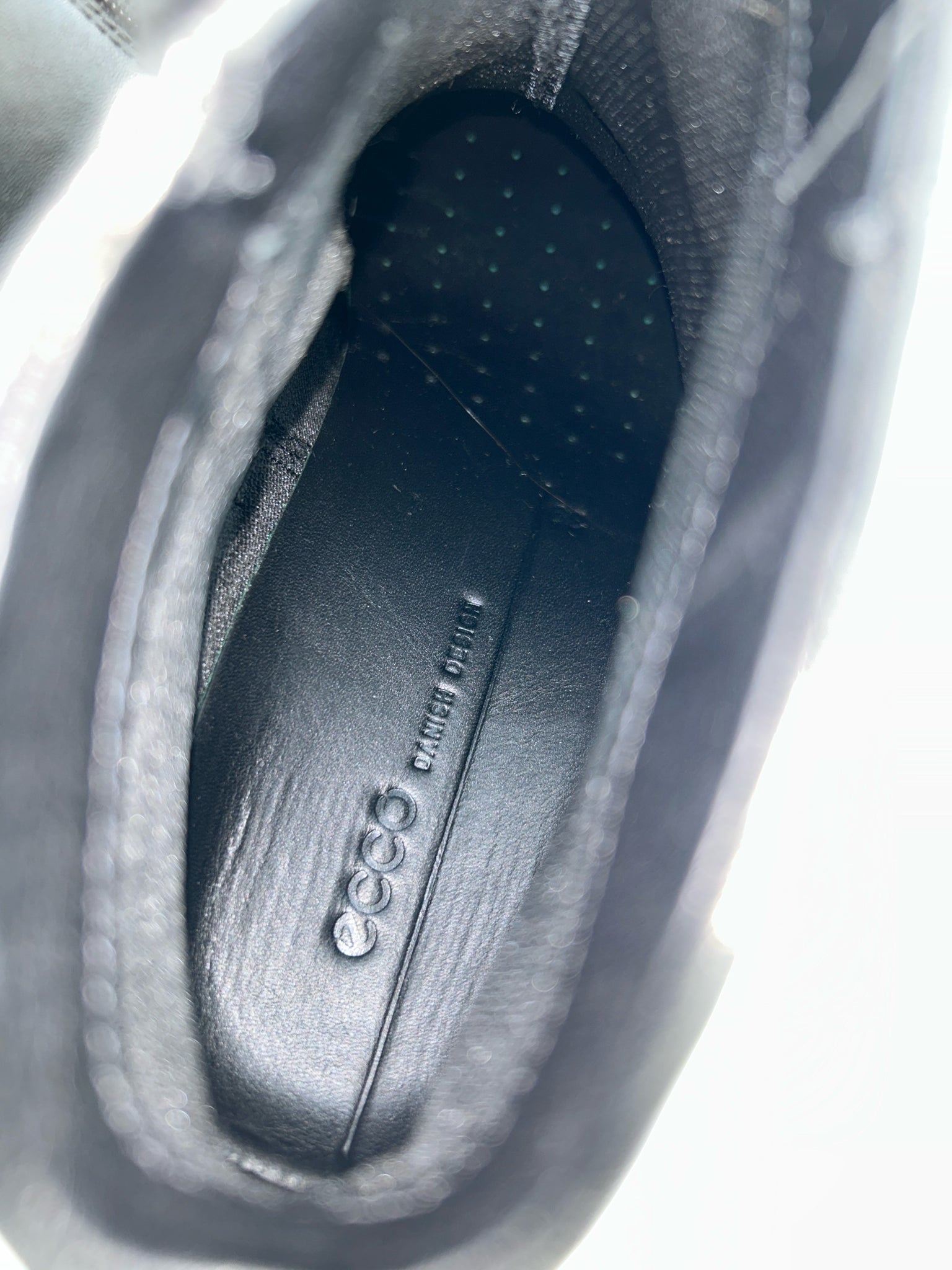 ECCO Size 39/8 Black Women Booties