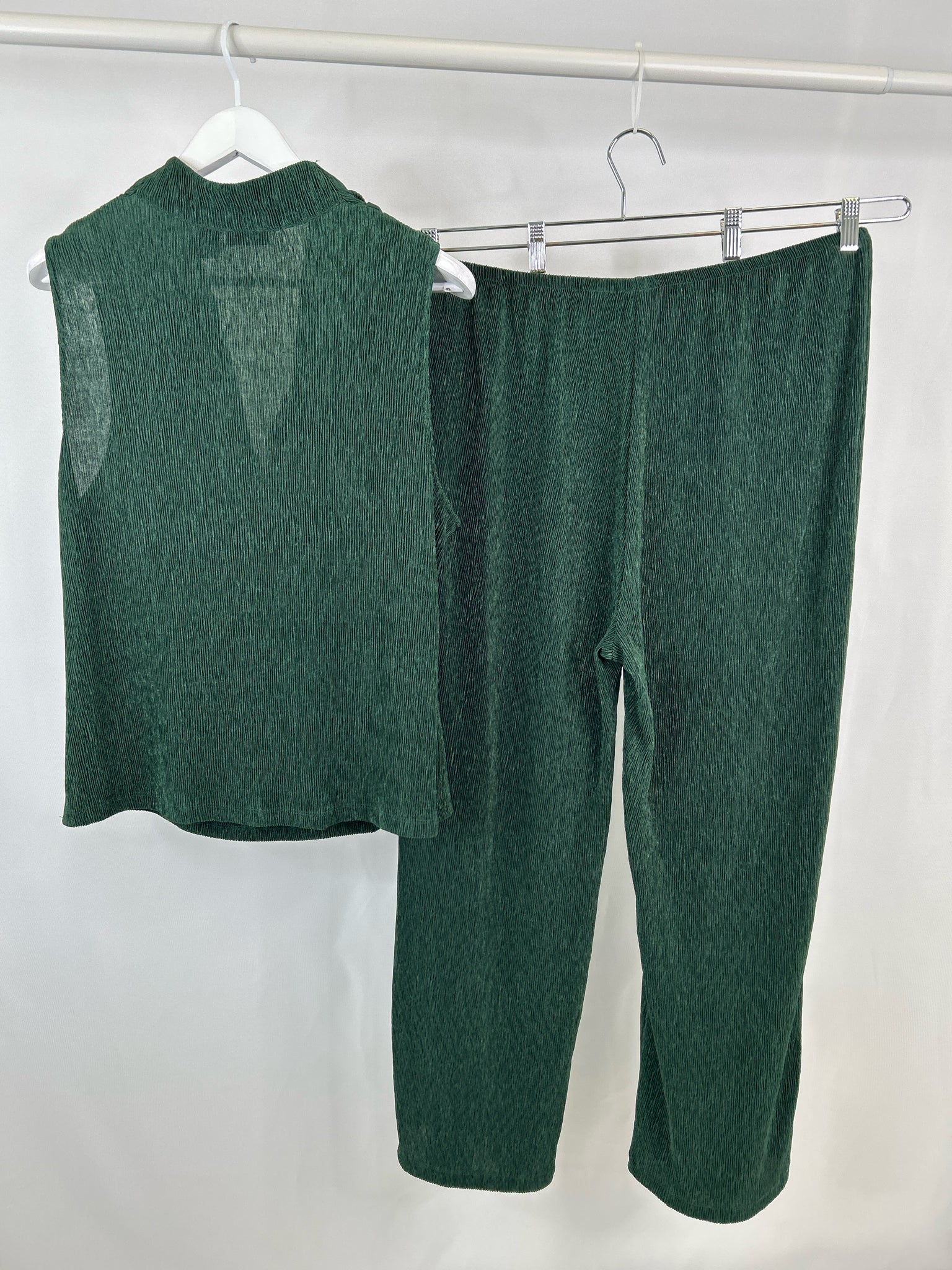 TAHARI Size XL Green Women 2-Piece w/pants