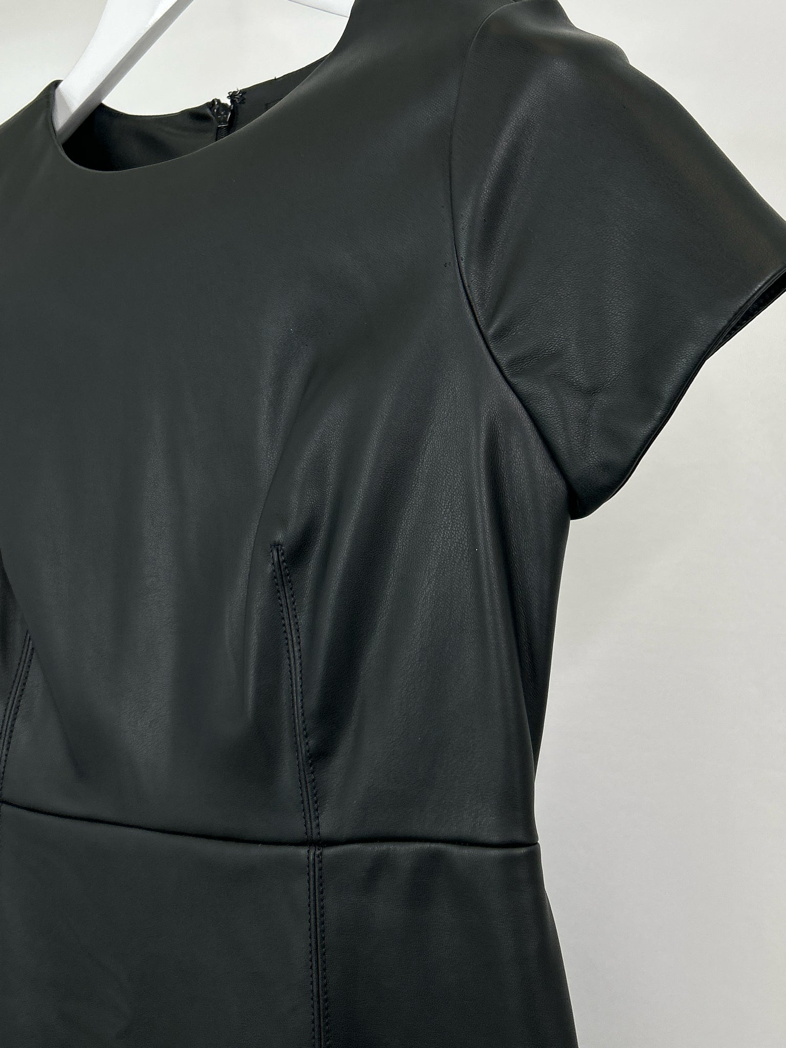 Ann Taylor Size 6P Black Women Dress NWT