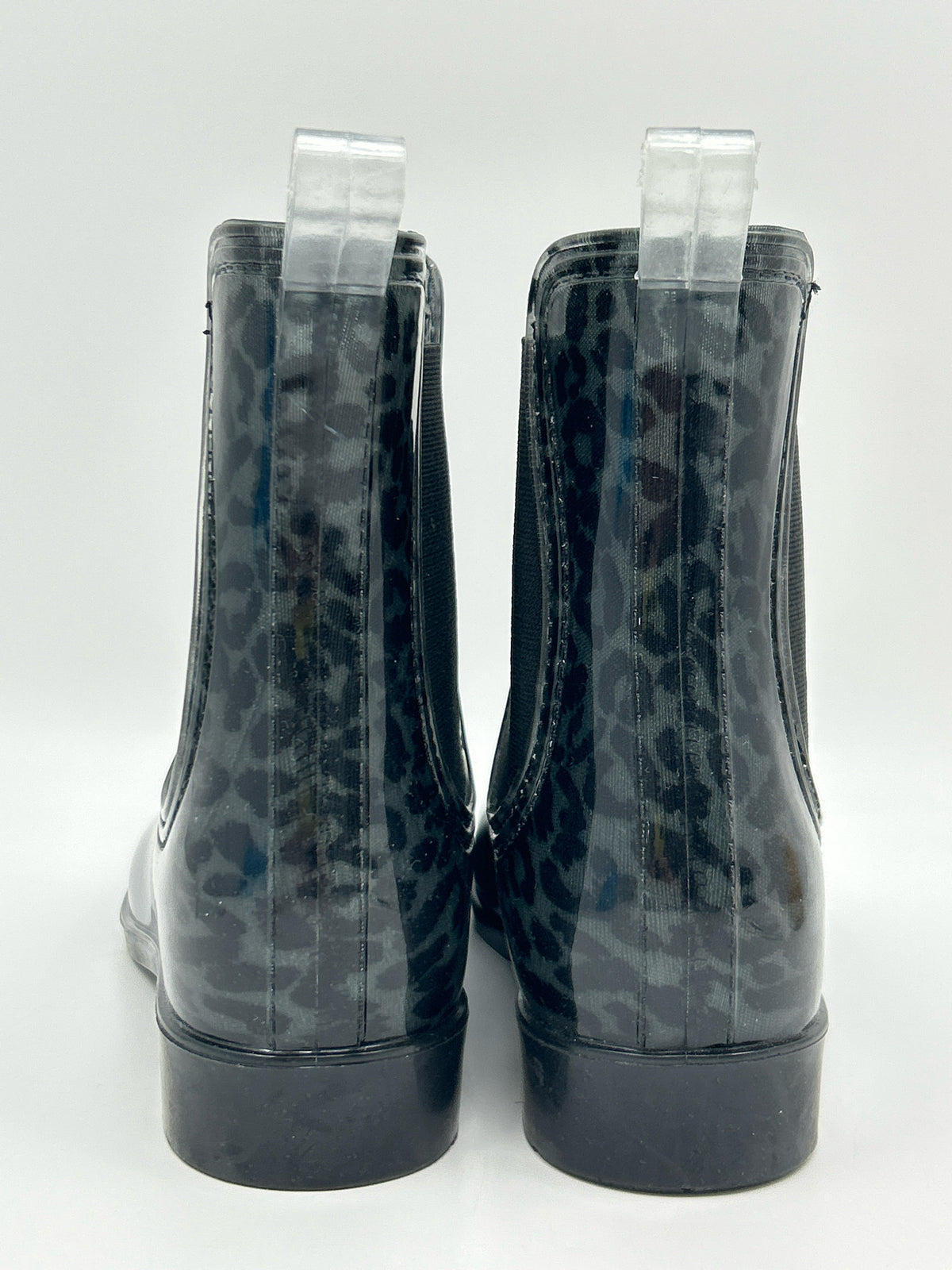 INC Size 8M Black & Grey Women Rainboots